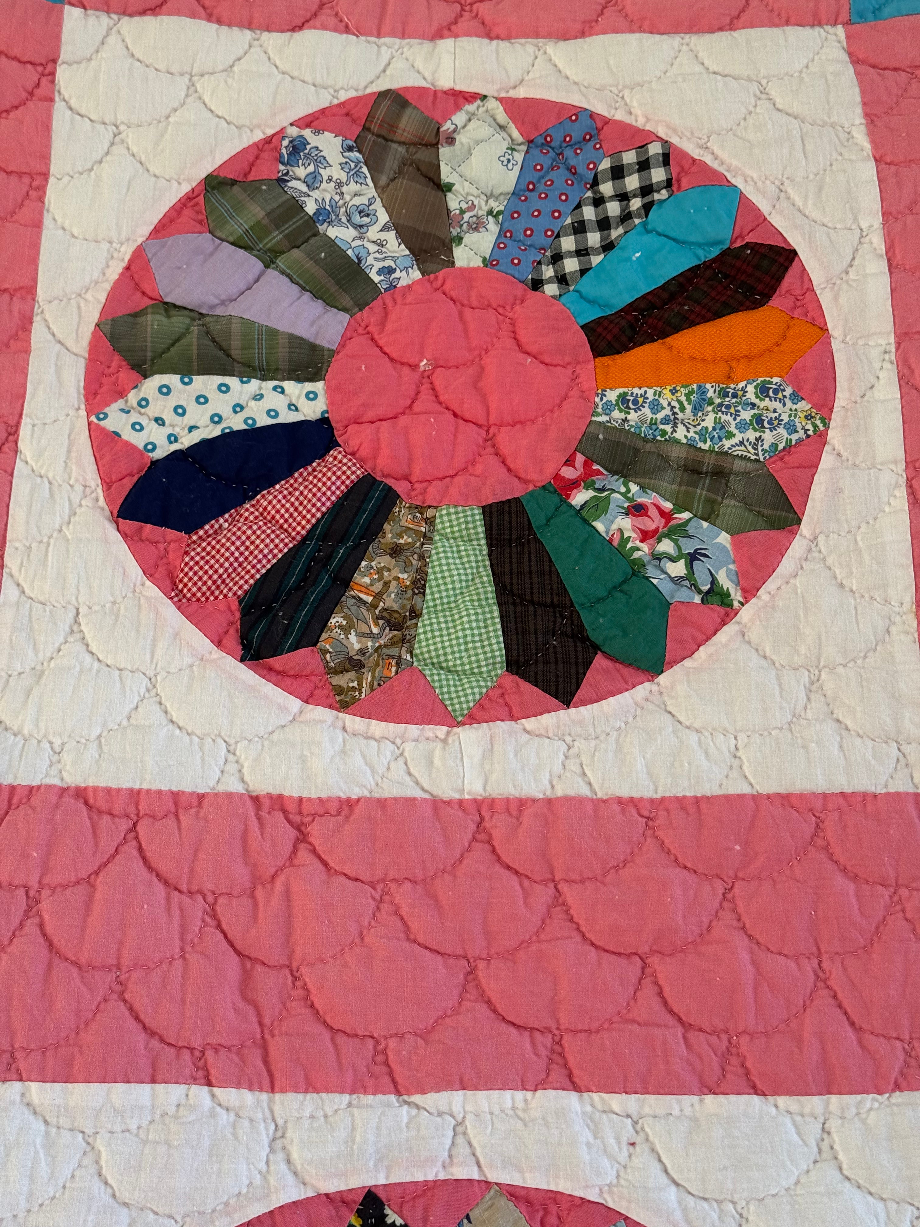 Abbie Cooper's Vintage Dresden Plate Quilt - Dated