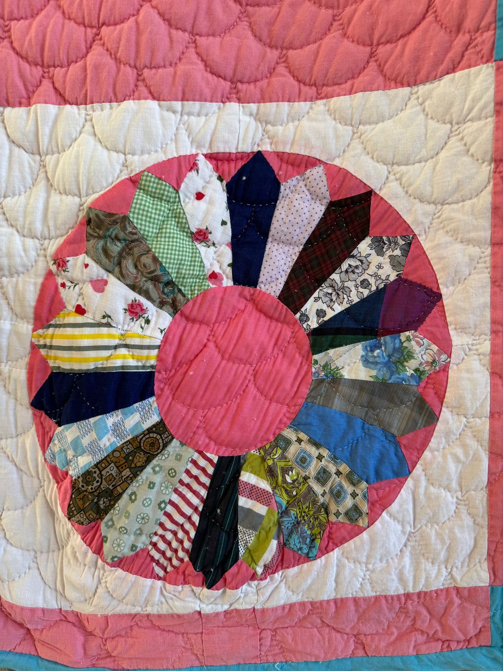 Abbie Cooper's Vintage Dresden Plate Quilt - Dated