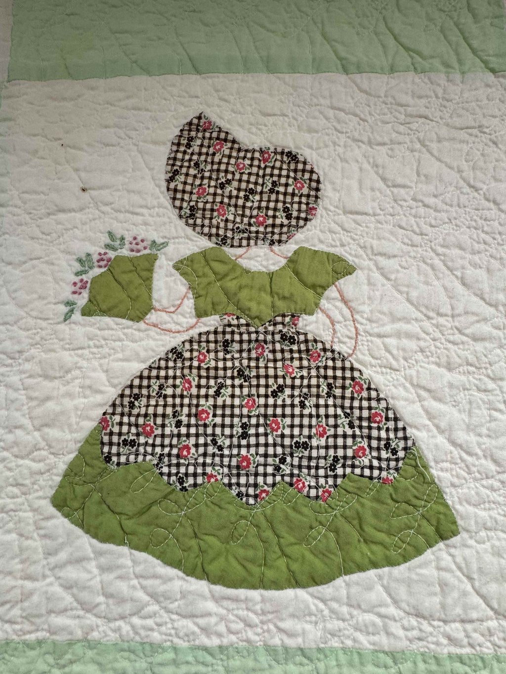 **SOLD Vintage Quilt Sunbonnet Sue with Nosegay SOLD**