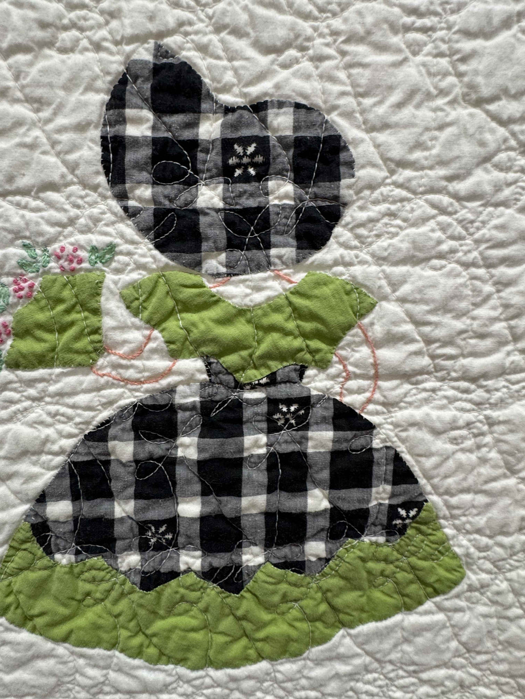 **SOLD Vintage Quilt Sunbonnet Sue with Nosegay SOLD**