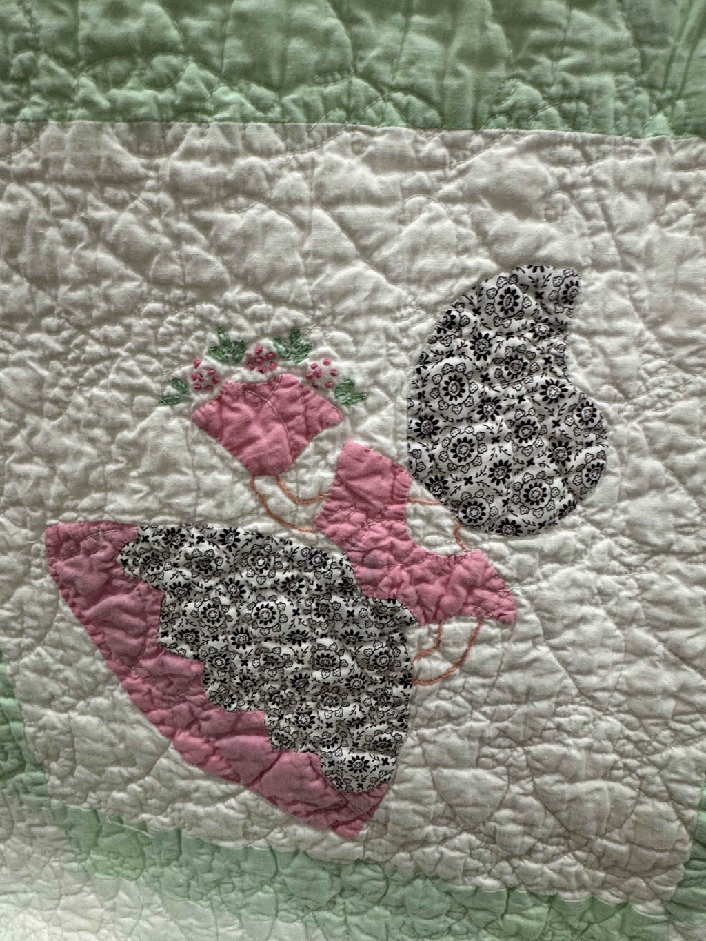 **SOLD Vintage Quilt Sunbonnet Sue with Nosegay SOLD**