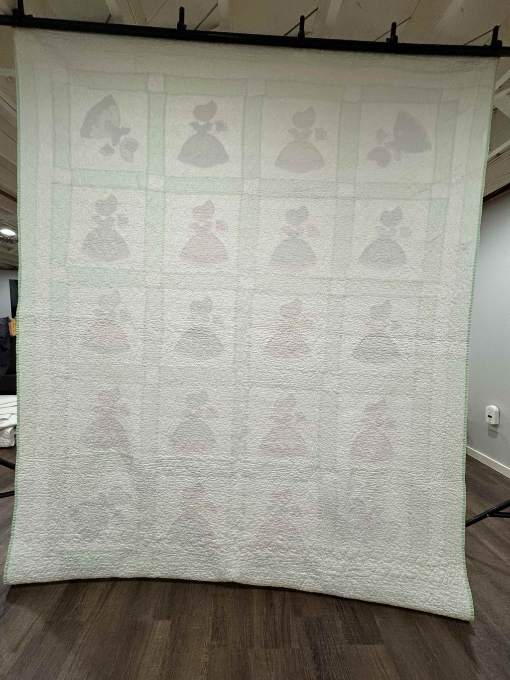 **SOLD Vintage Quilt Sunbonnet Sue with Nosegay SOLD**