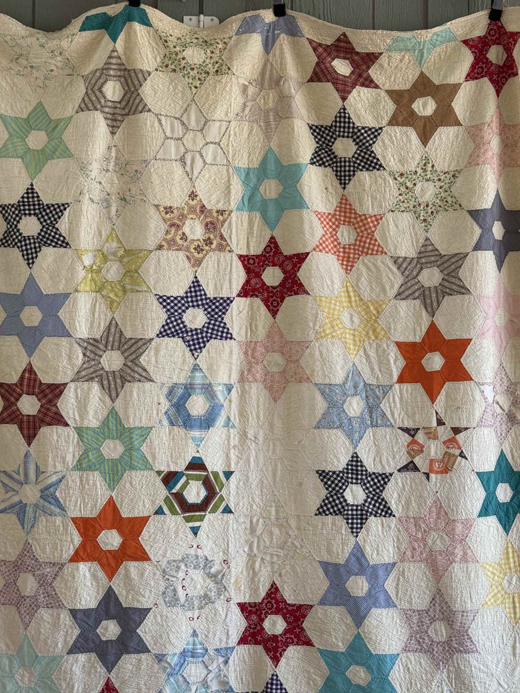 Vintage Quilt Hexagonal Star