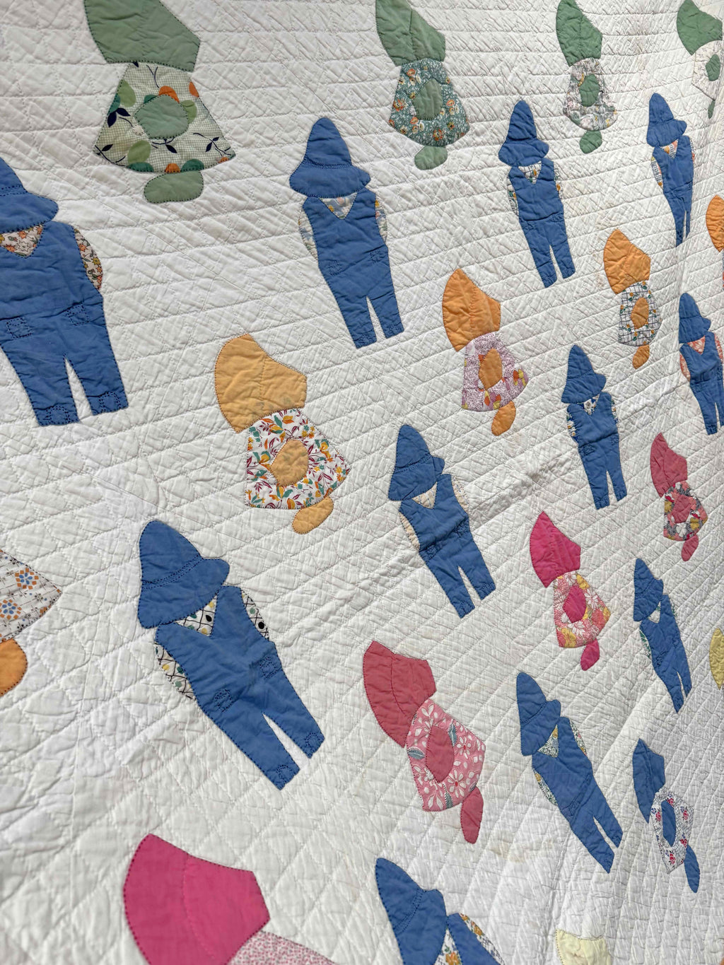 Vintage Quilt Sunbonnet Sue & Overall Sam