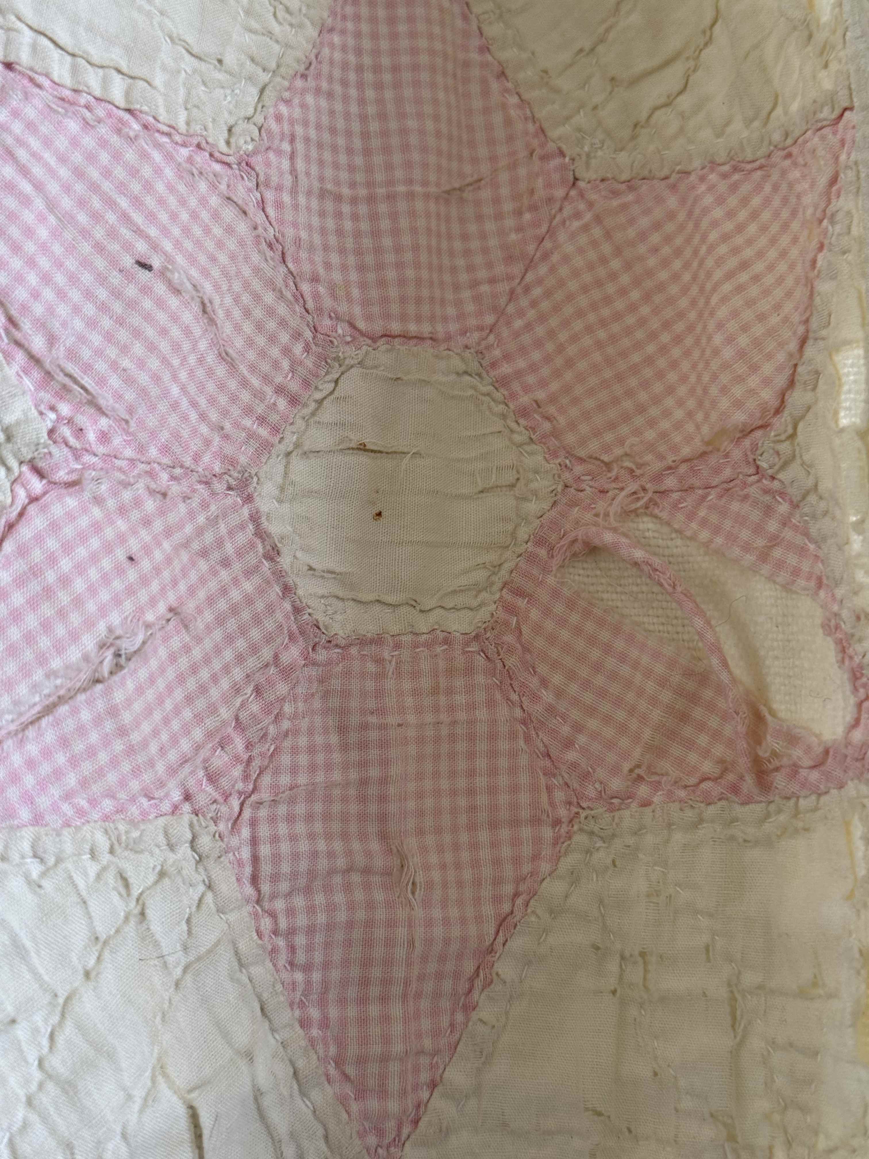 Vintage Quilt Hexagonal Star