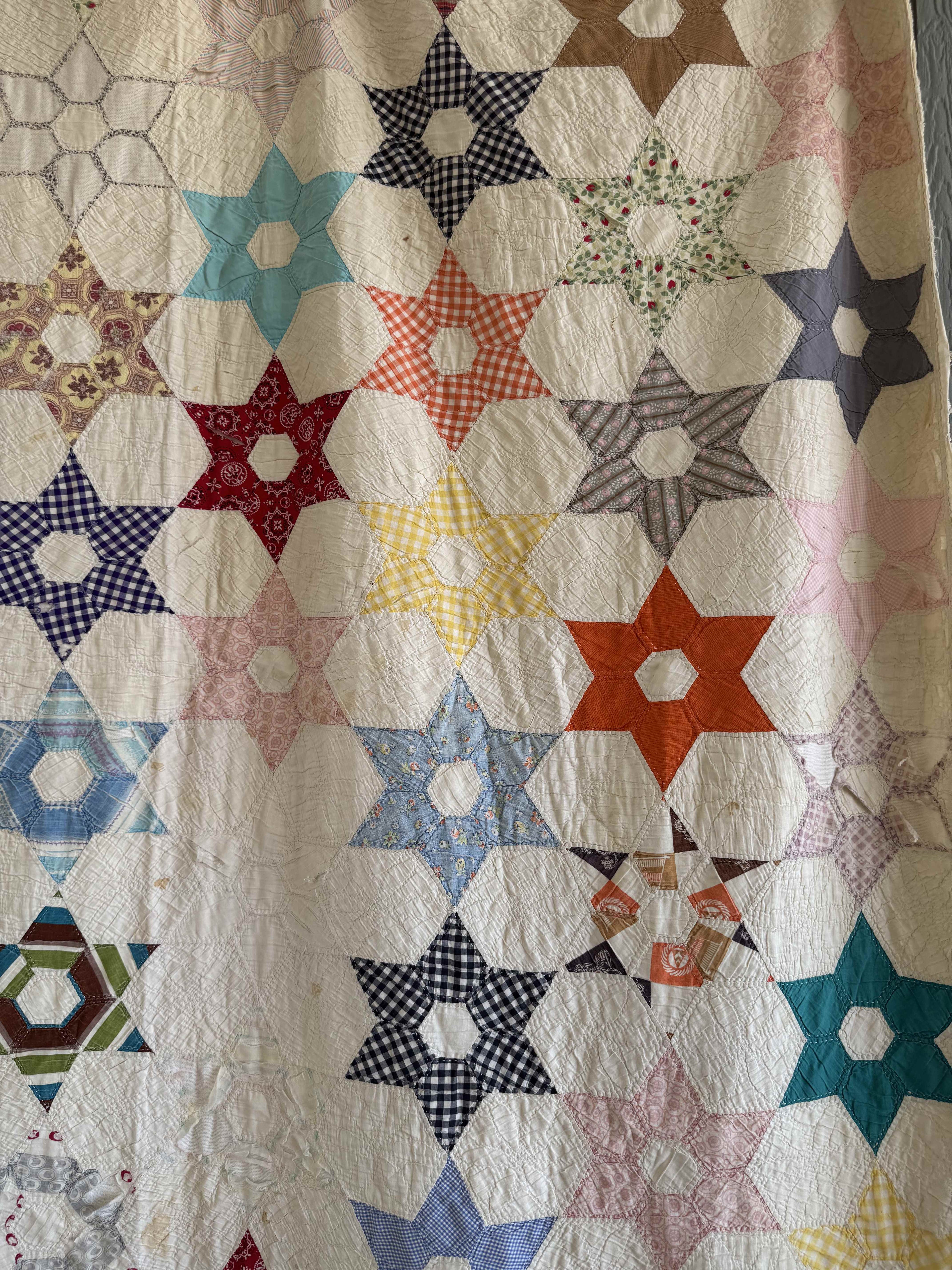 Vintage Quilt Hexagonal Star