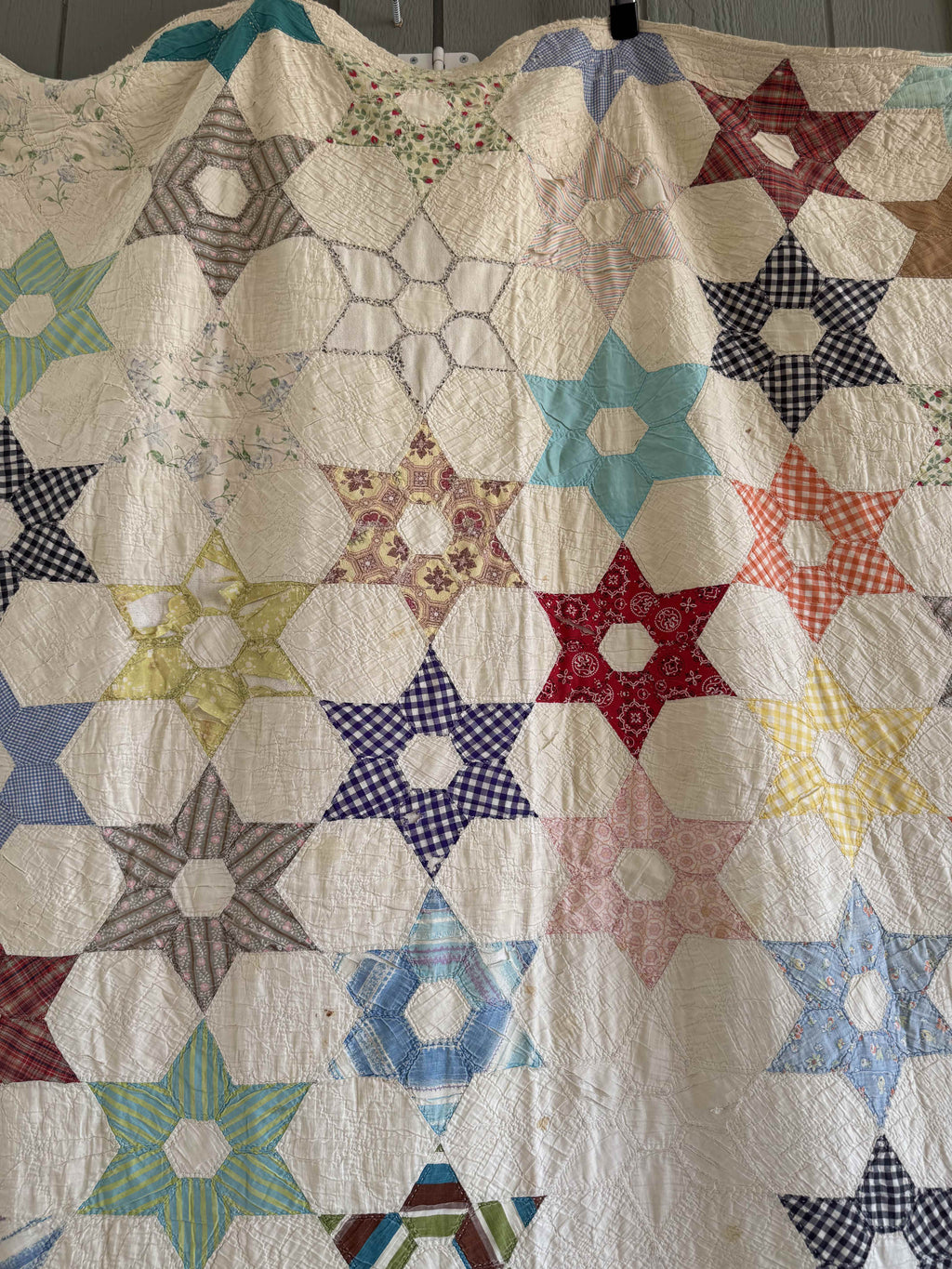 Vintage Quilt Hexagonal Star