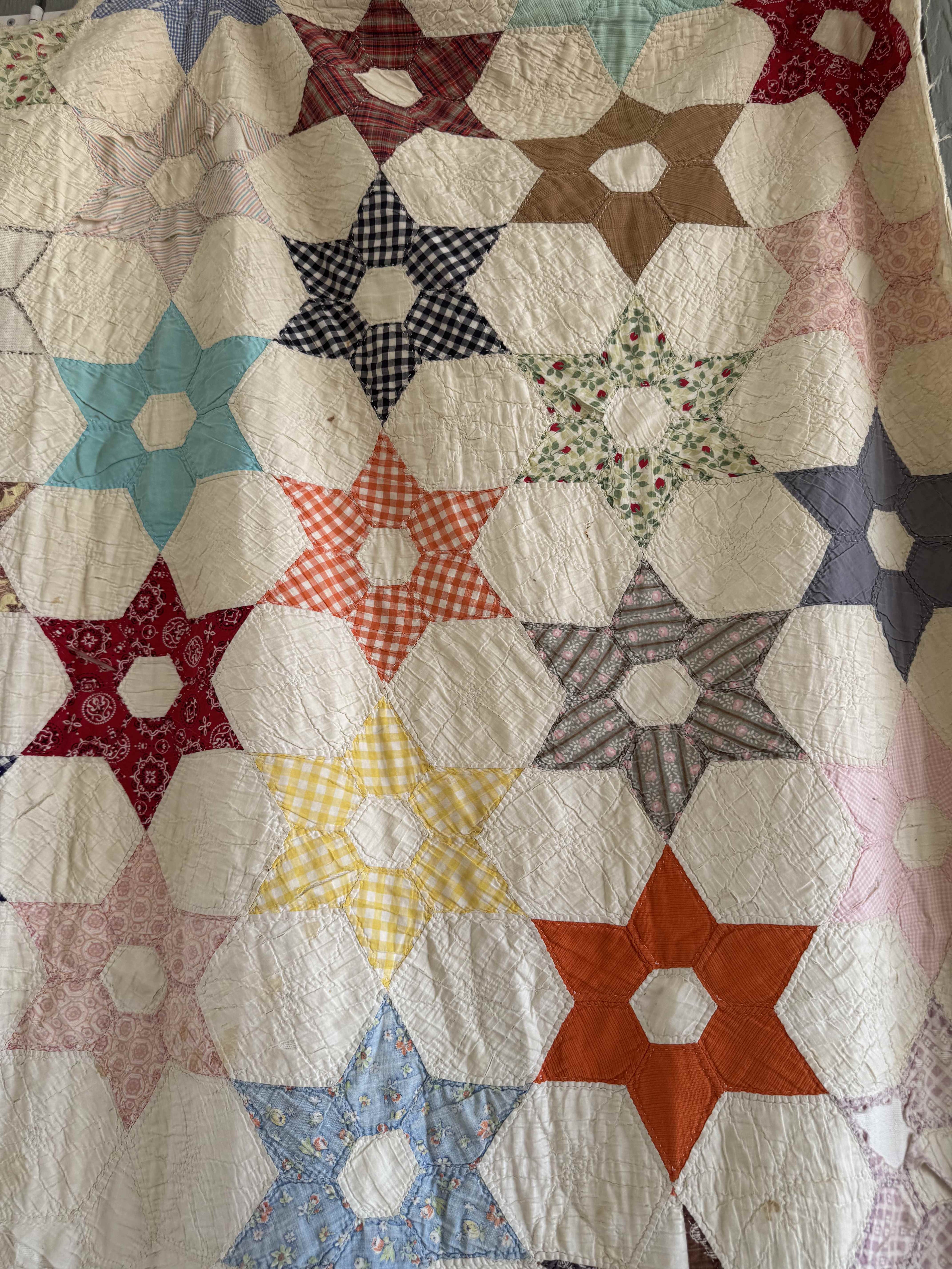 Vintage Quilt Hexagonal Star