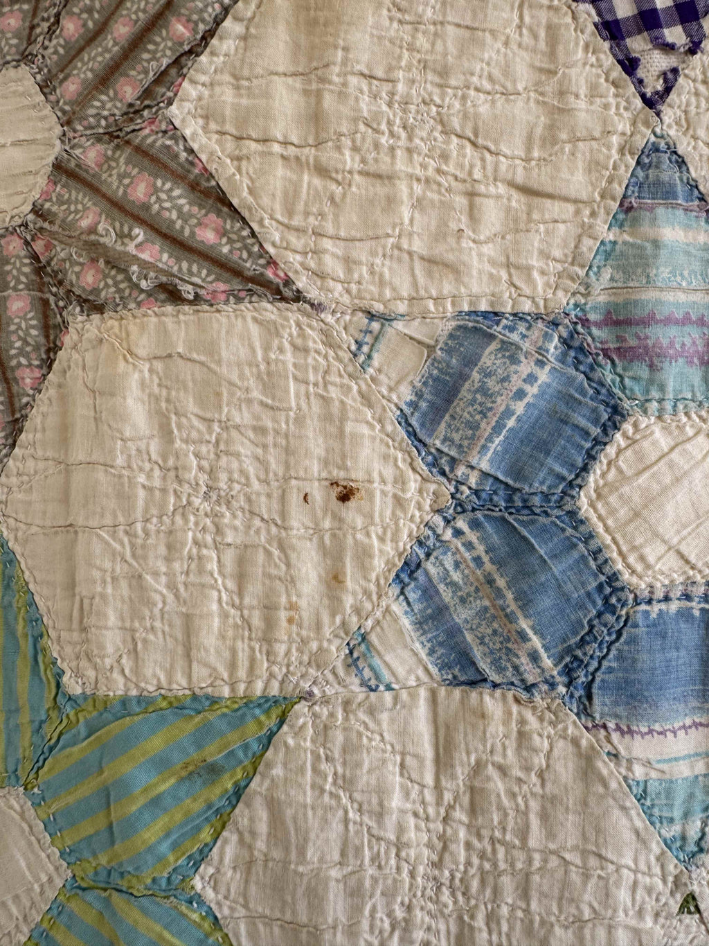 Vintage Quilt Hexagonal Star