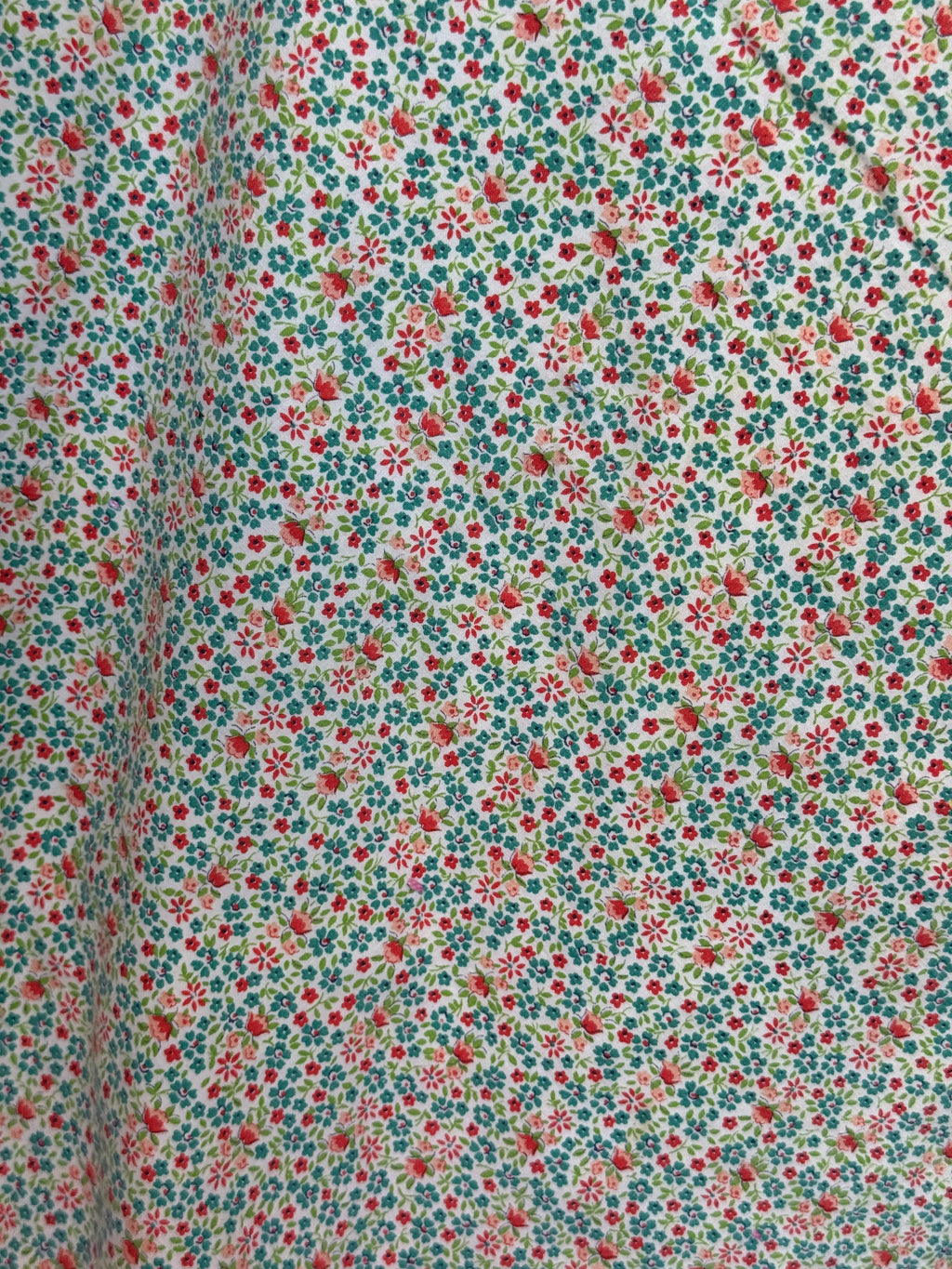 **SOLD** CUTTER - Vintage Grandma's Flower Garden Tied Quilt  **SOLD**