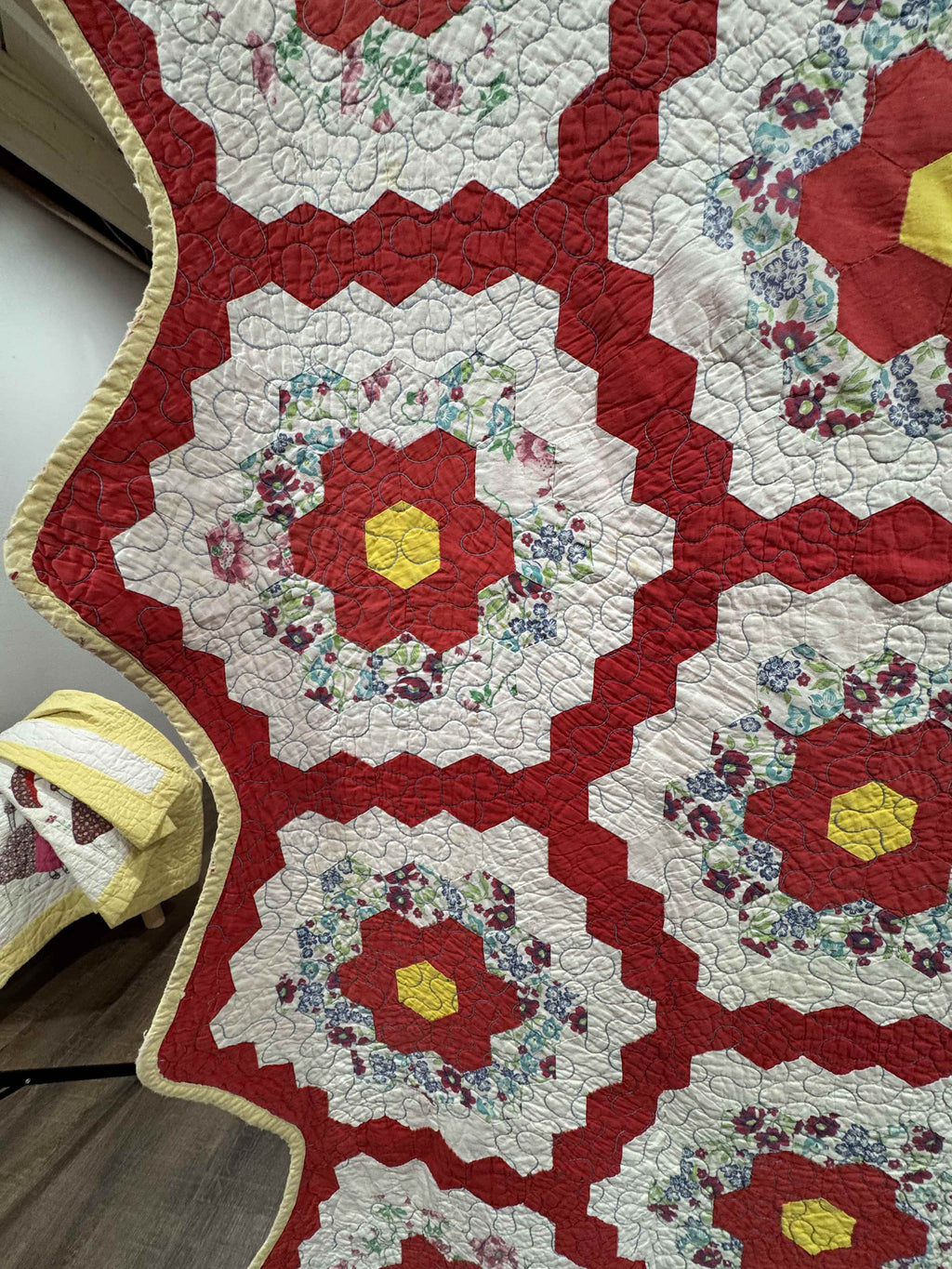 Vintage Quilt Grandmother's Flower Garden