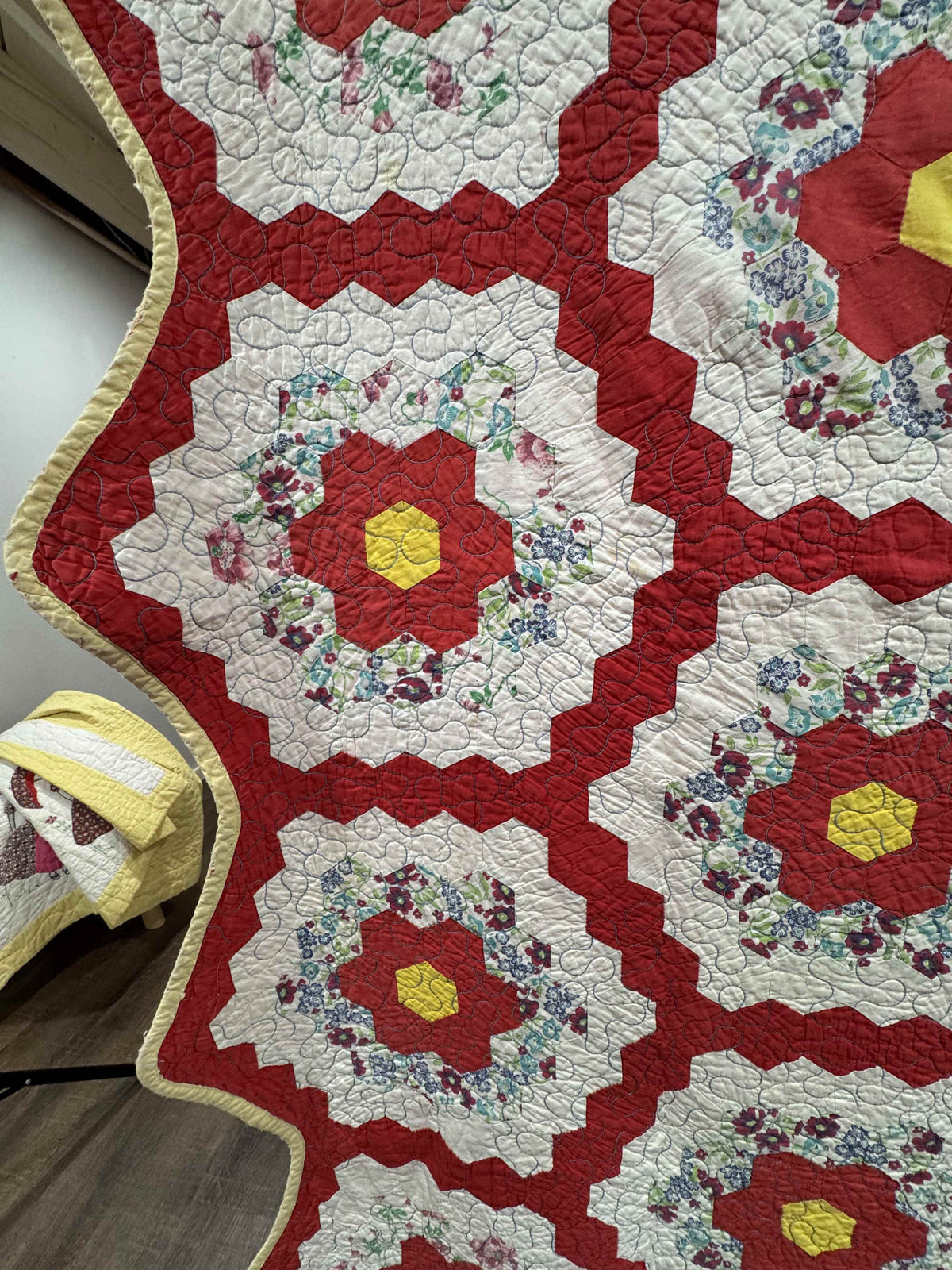 Vintage Quilt Grandmother's Flower Garden