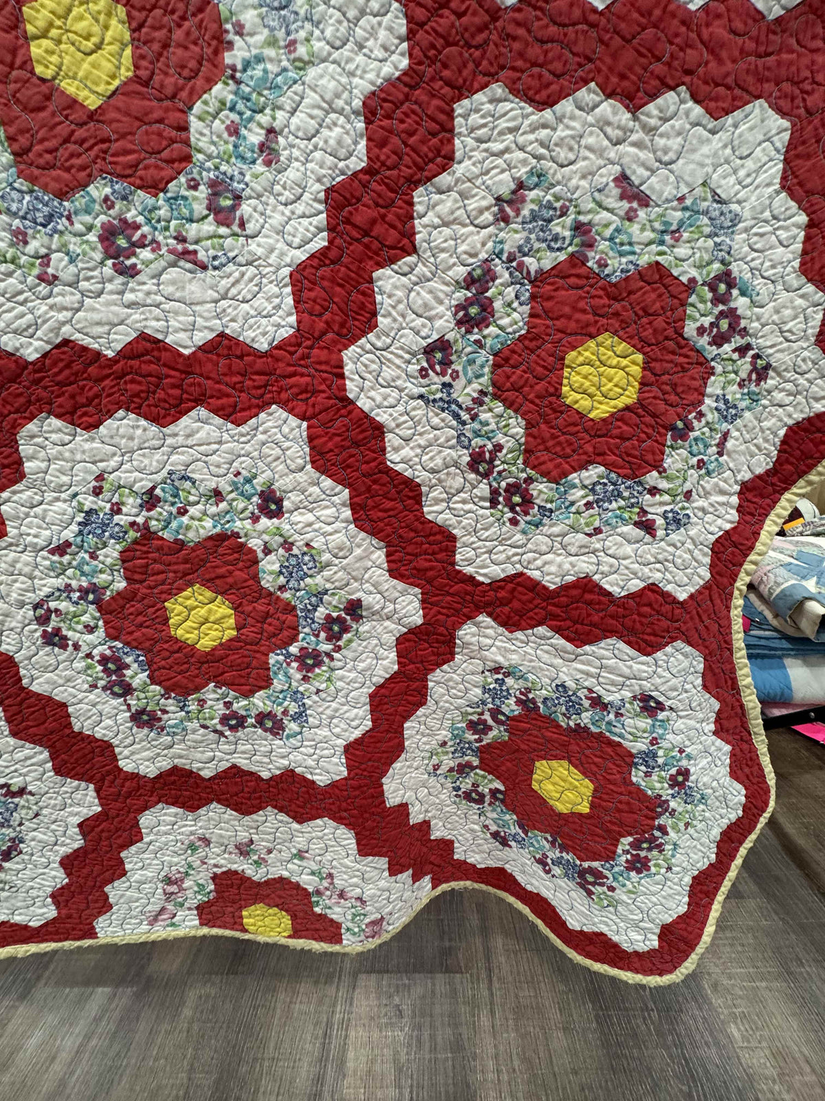 Vintage Quilt Grandmother's Flower Garden