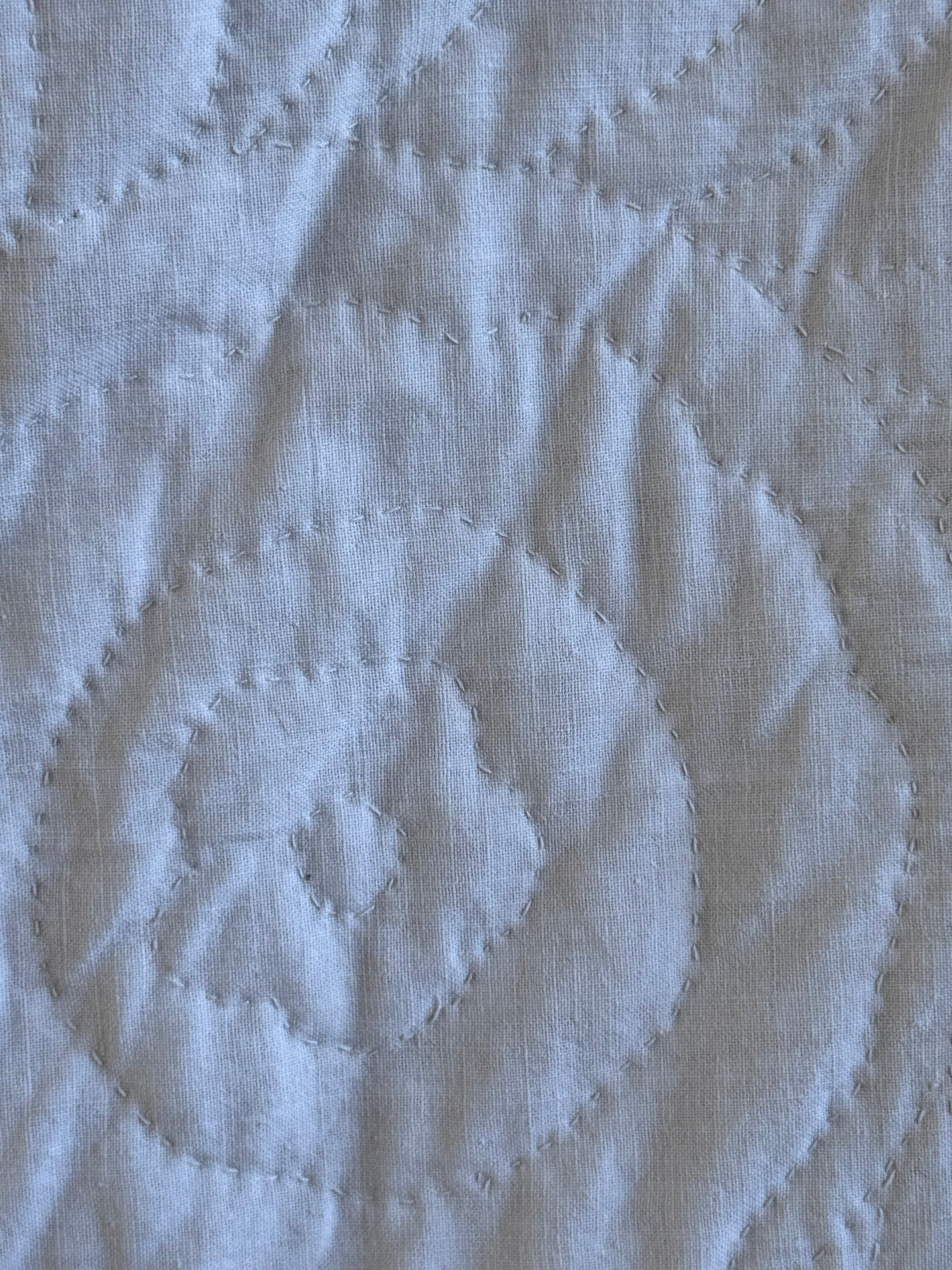 Vintage Hole in the Barn Door Quilt