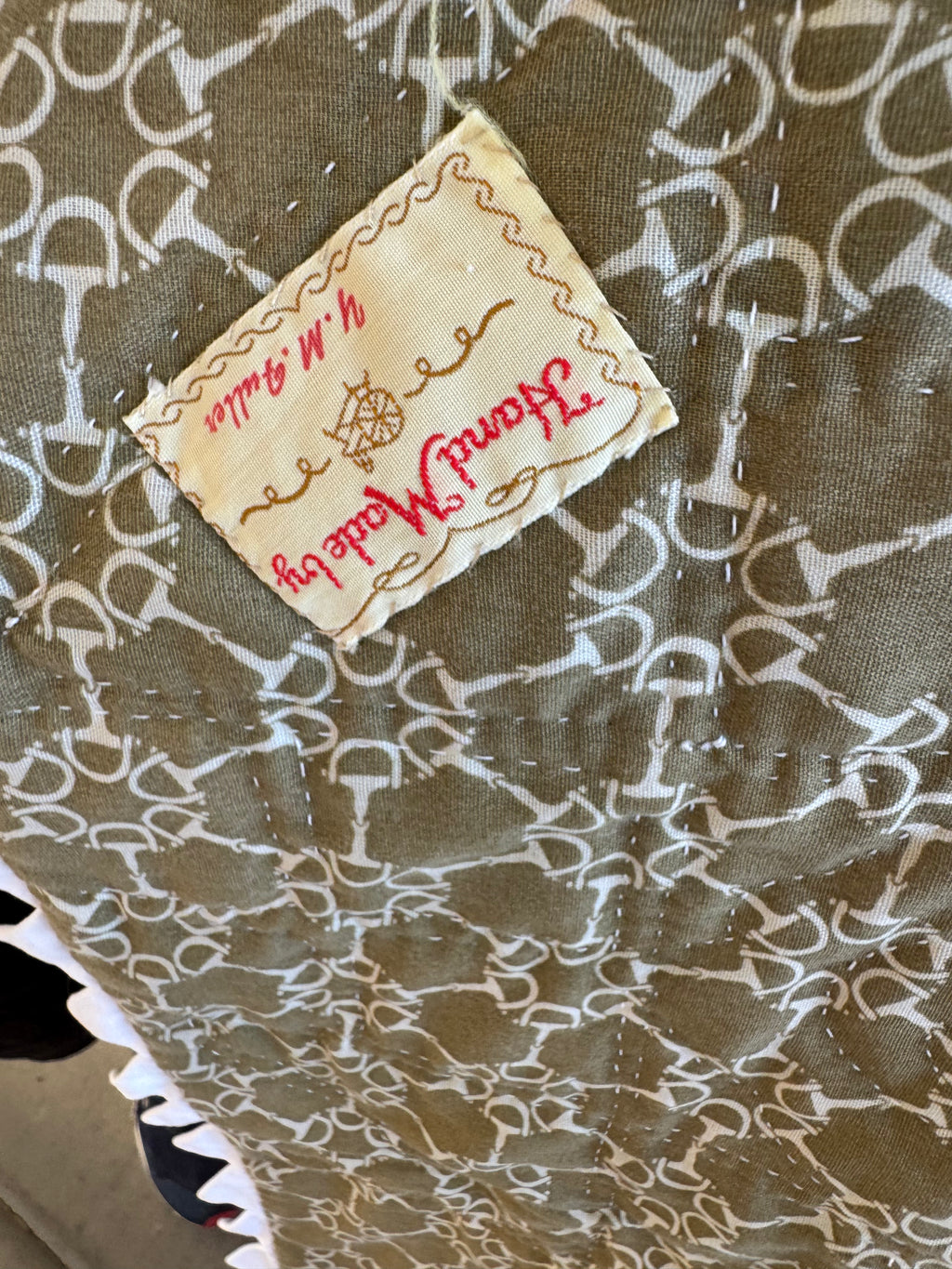 Vintage Hole in the Barn Door Quilt