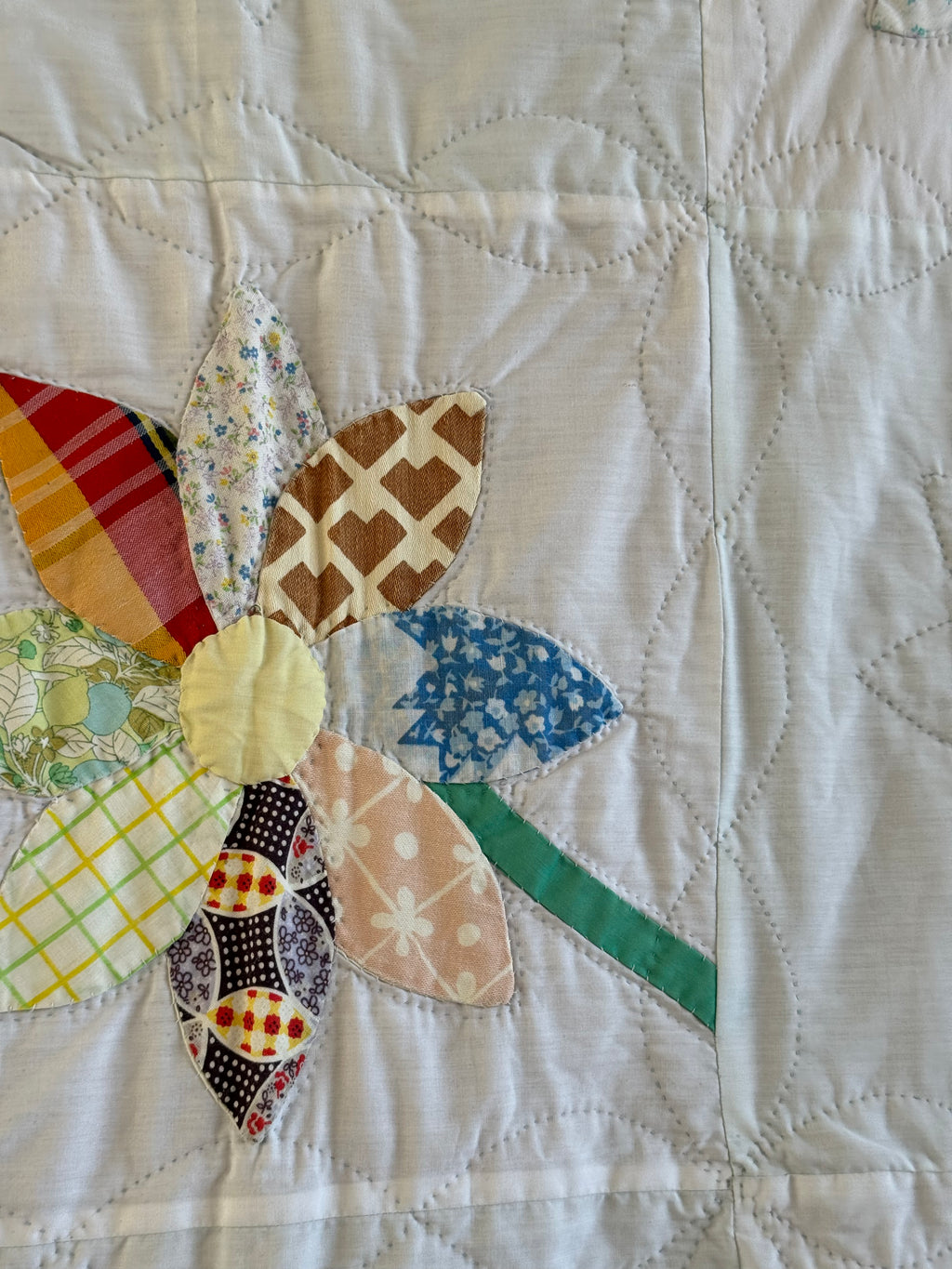 Vintage Feed Sack Daisy on a Stem