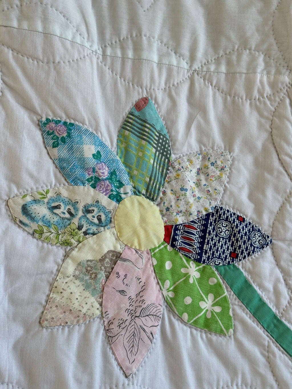 Vintage Feed Sack Daisy on a Stem