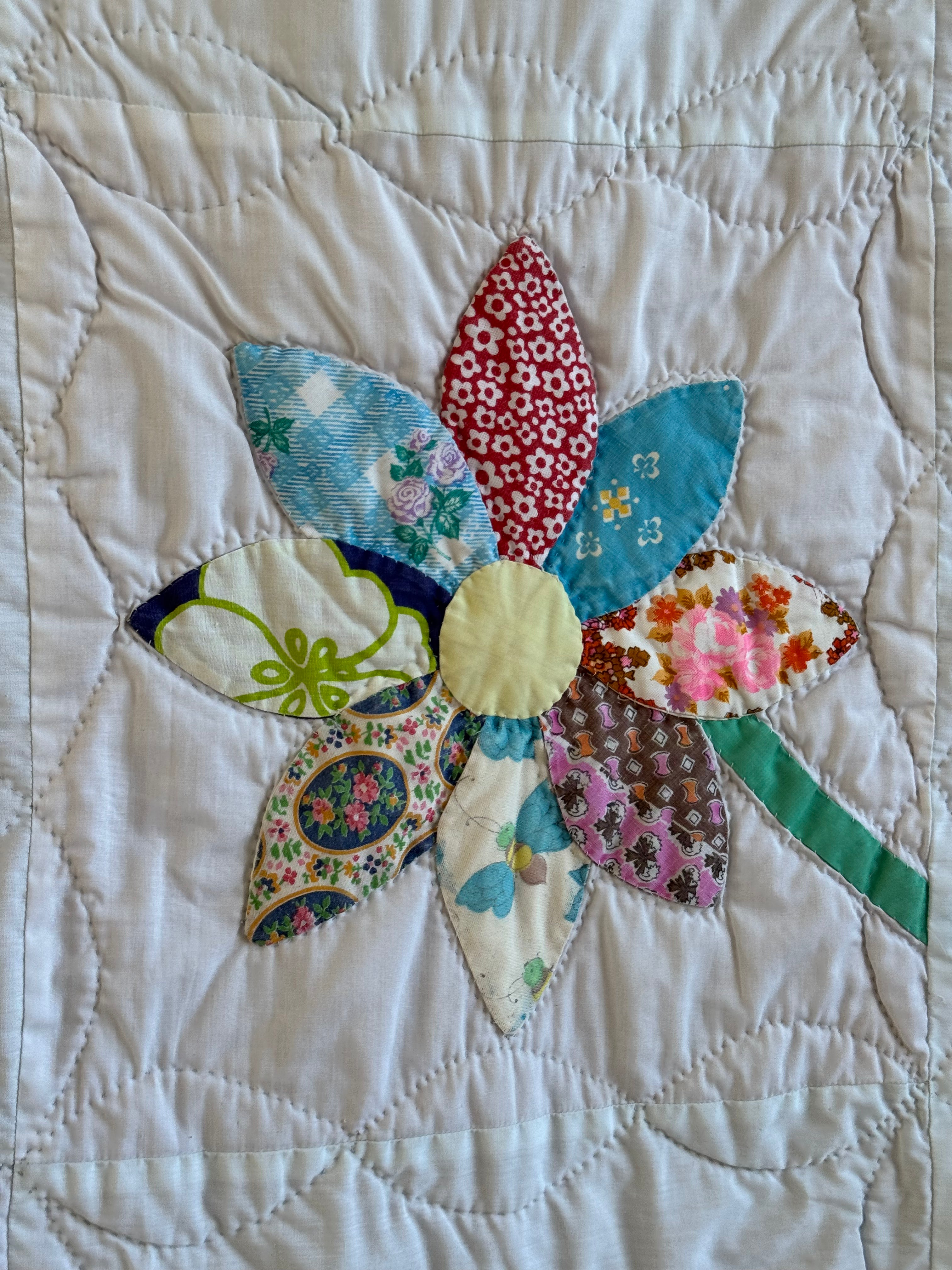 Vintage Feed Sack Daisy on a Stem