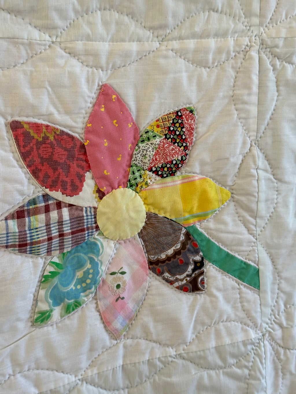 Vintage Feed Sack Daisy on a Stem