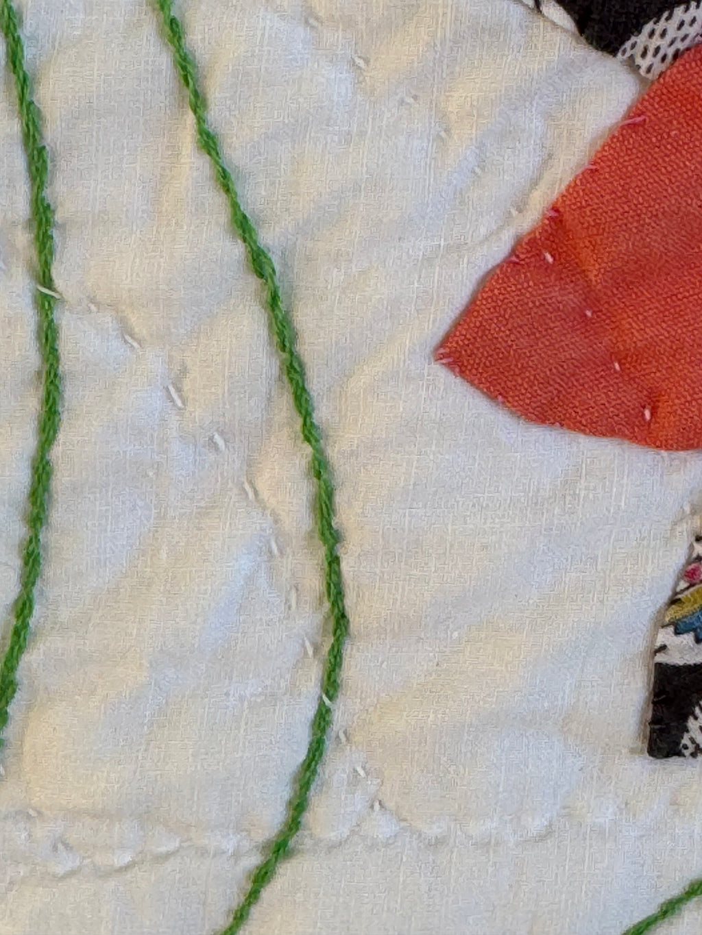 Vintage Quilt Appliqued Daisy