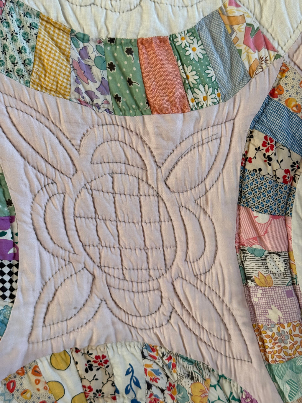 Vintage Quilt Double Wedding Ring with Lavender
