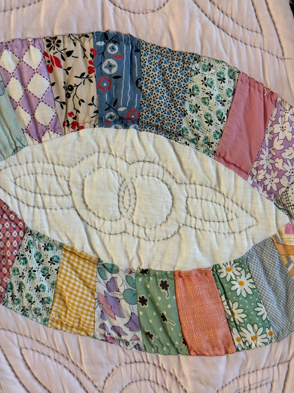 Vintage Quilt Double Wedding Ring with Lavender