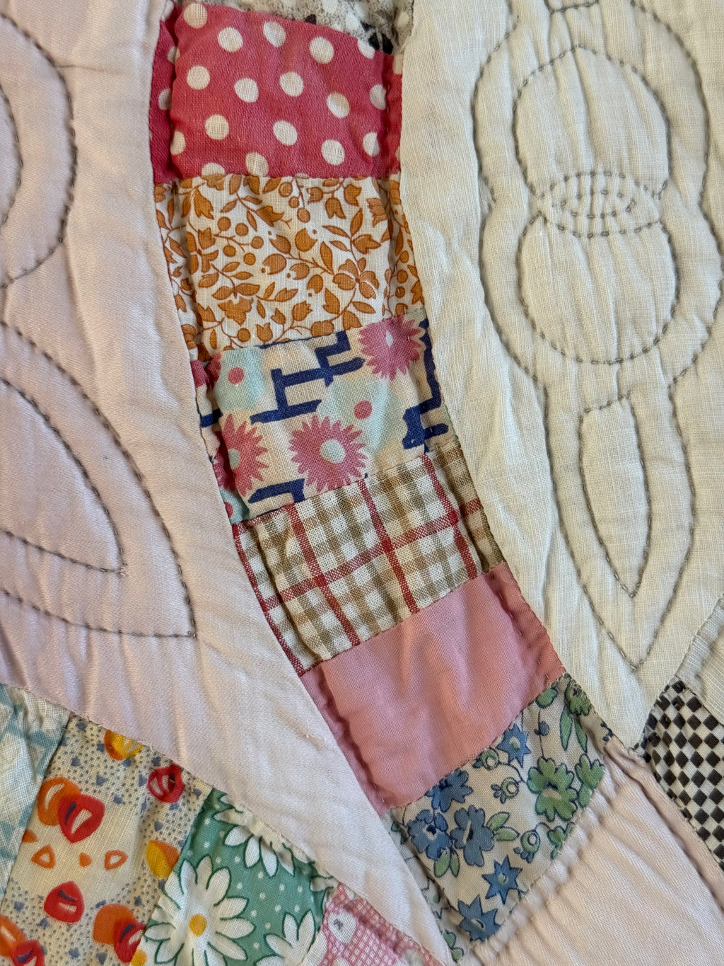 Vintage Quilt Double Wedding Ring with Lavender