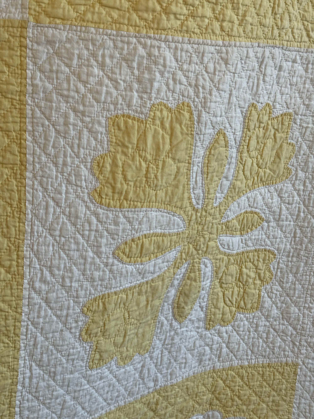 Vintage Quilt Hero's Crown Style Reverse Appliqué