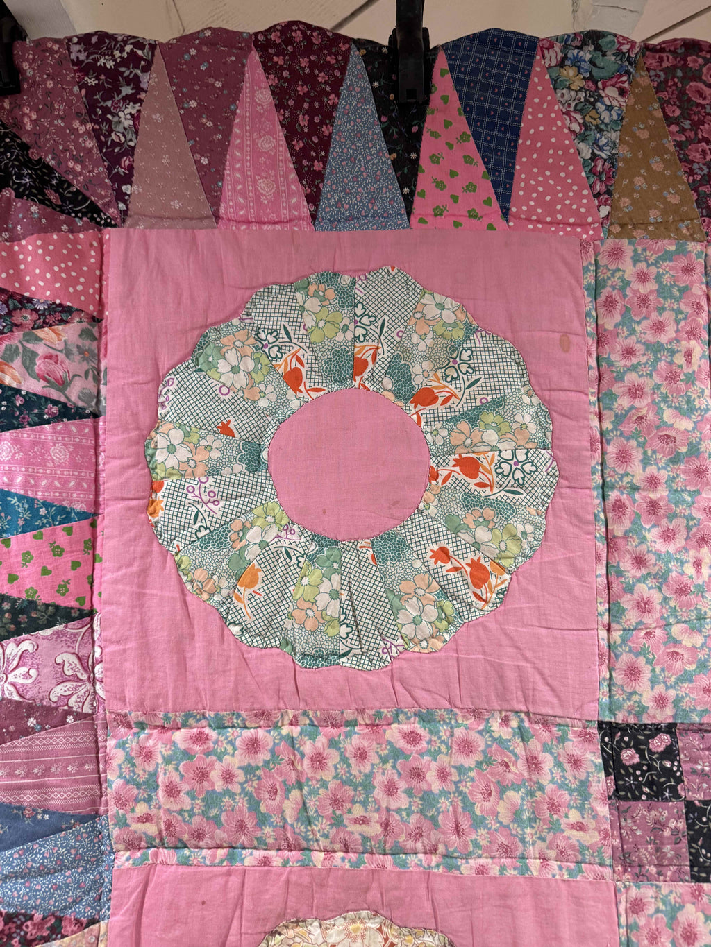 Vintage Quilt Mixed Era Dresden Plate