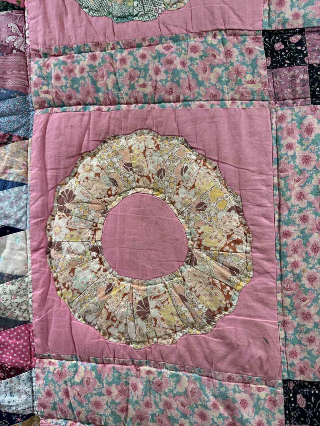 Vintage Quilt Mixed Era Dresden Plate
