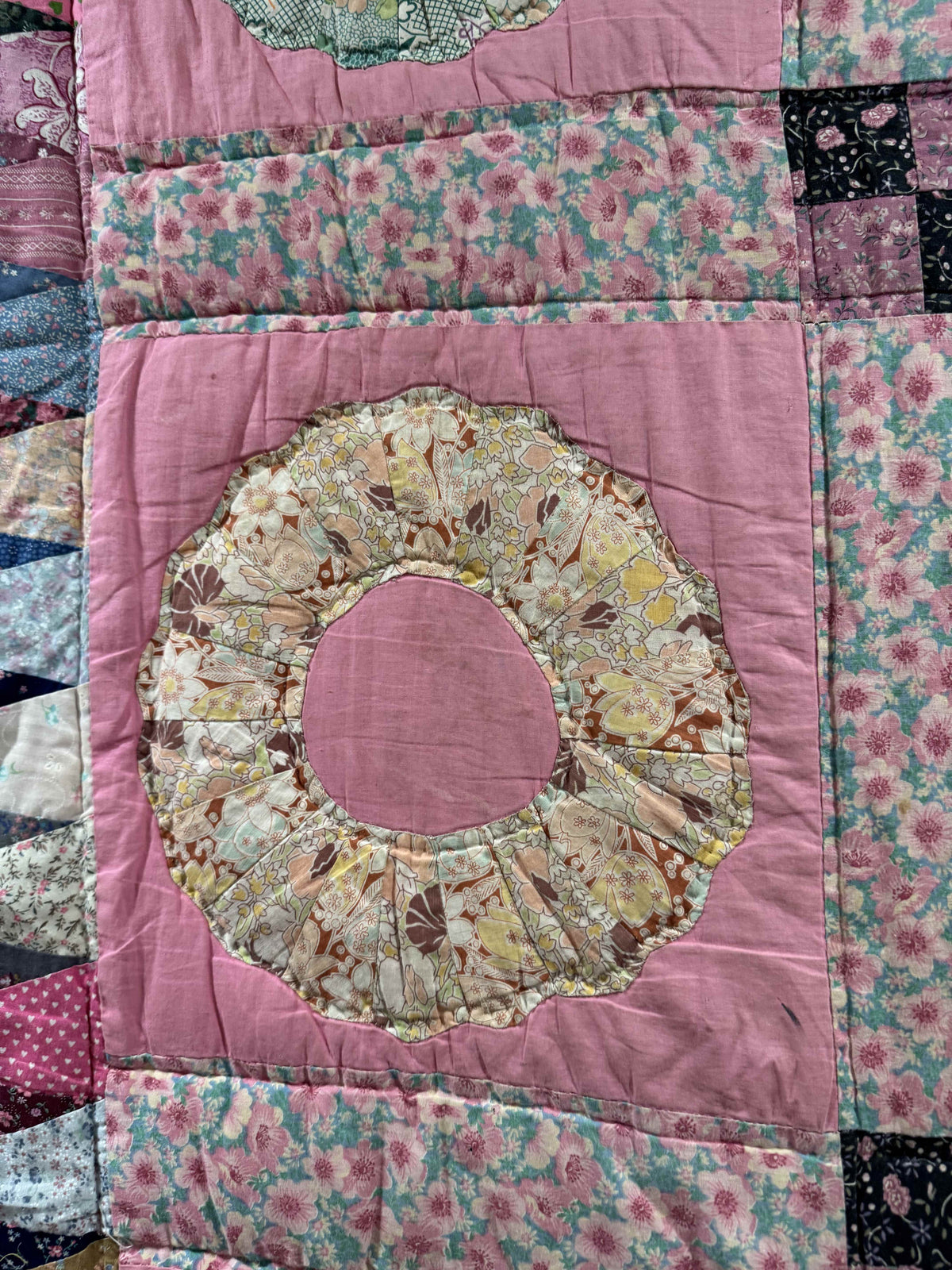 Vintage Quilt Mixed Era Dresden Plate