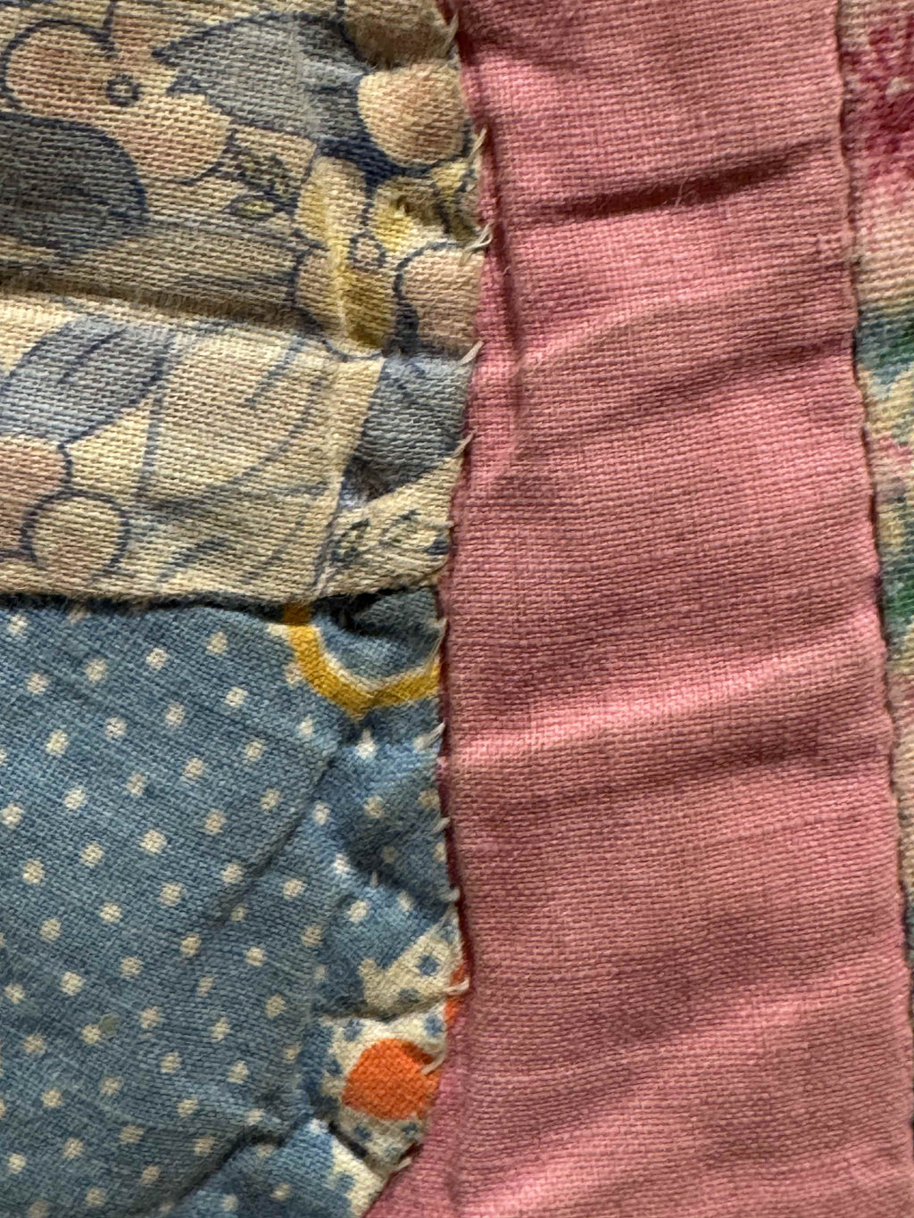 Vintage Quilt Mixed Era Dresden Plate
