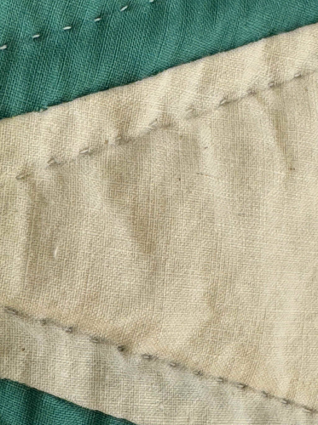 Vintage Quilt Dresden Plate Variation