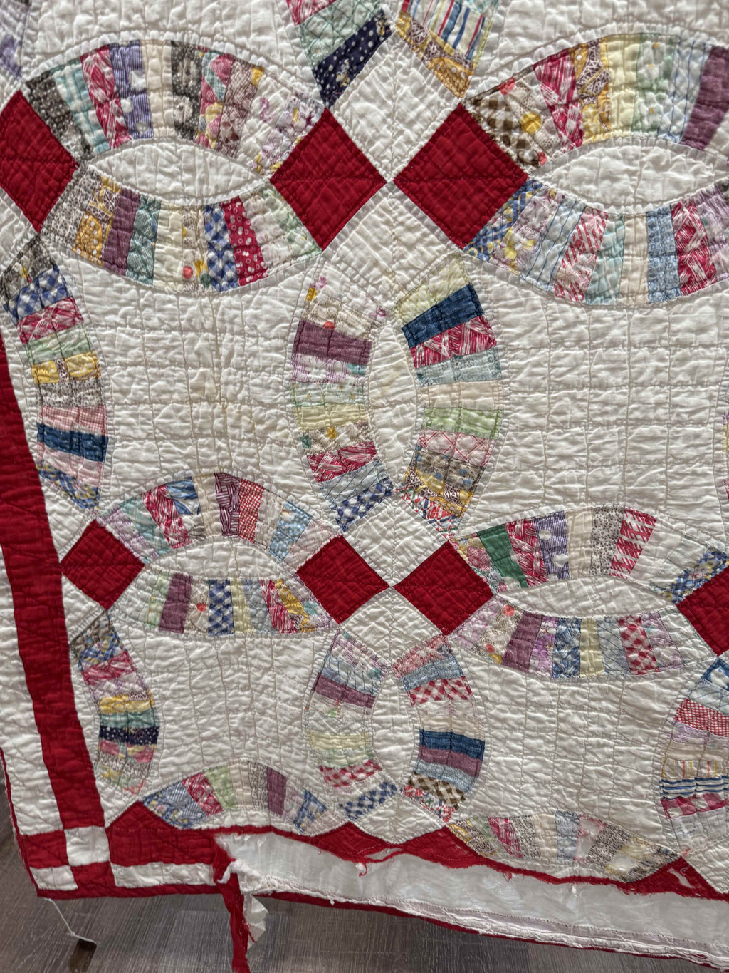 **SOLD Vintage Quilt Double Wedding Ring  SOLD**