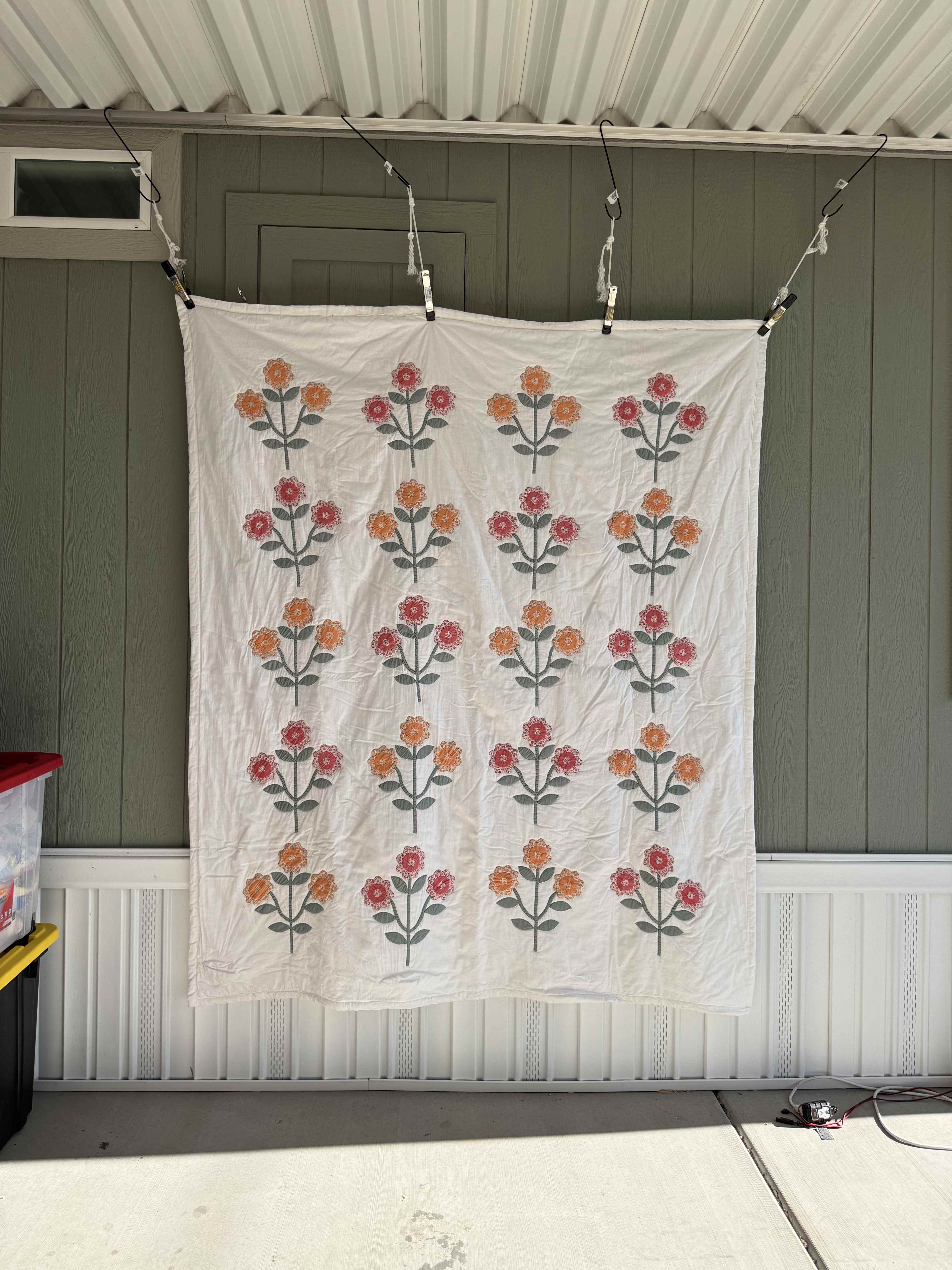 Vintage Quilt Triple Floral Applique
