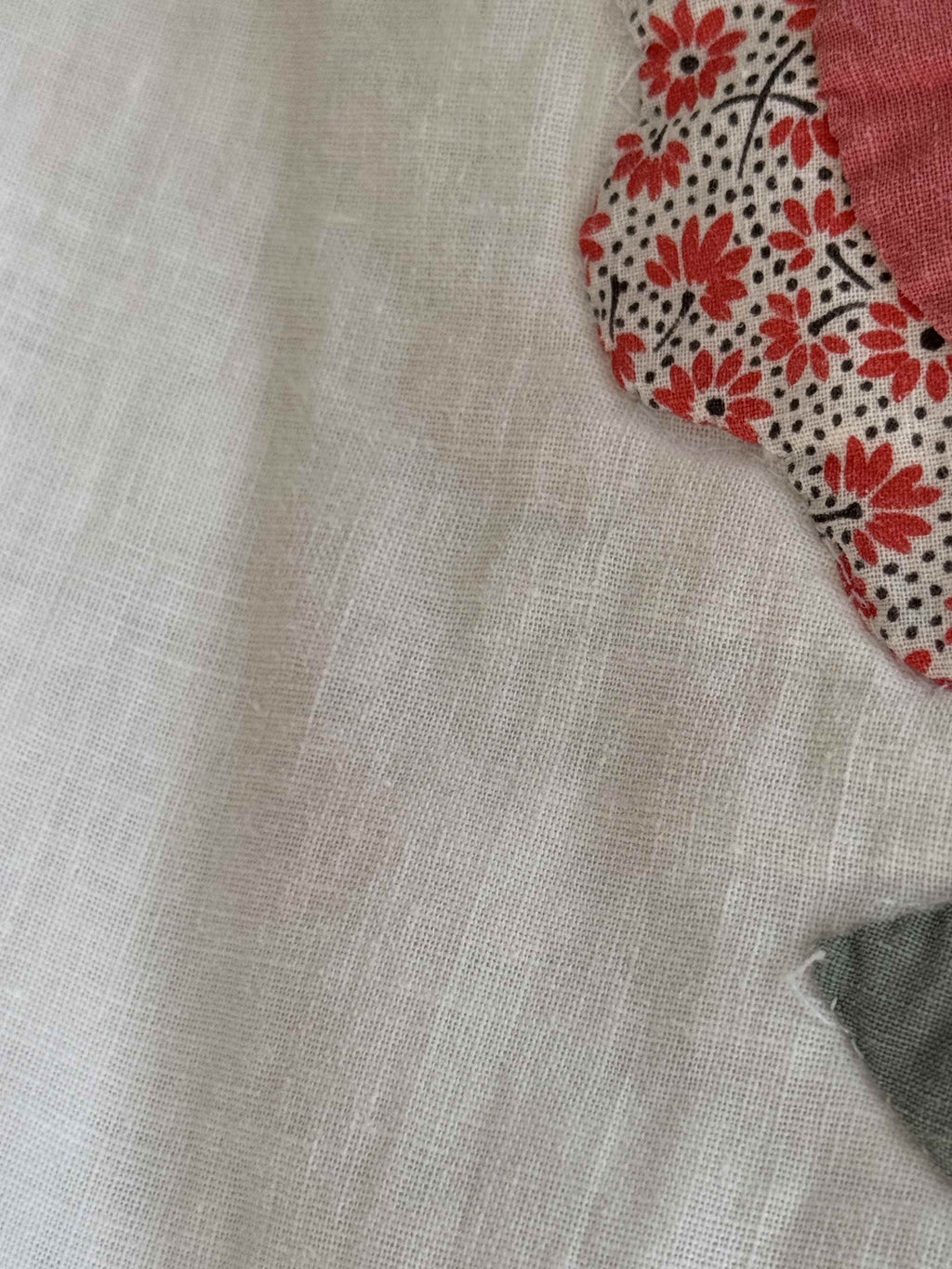 Vintage Quilt Triple Floral Applique