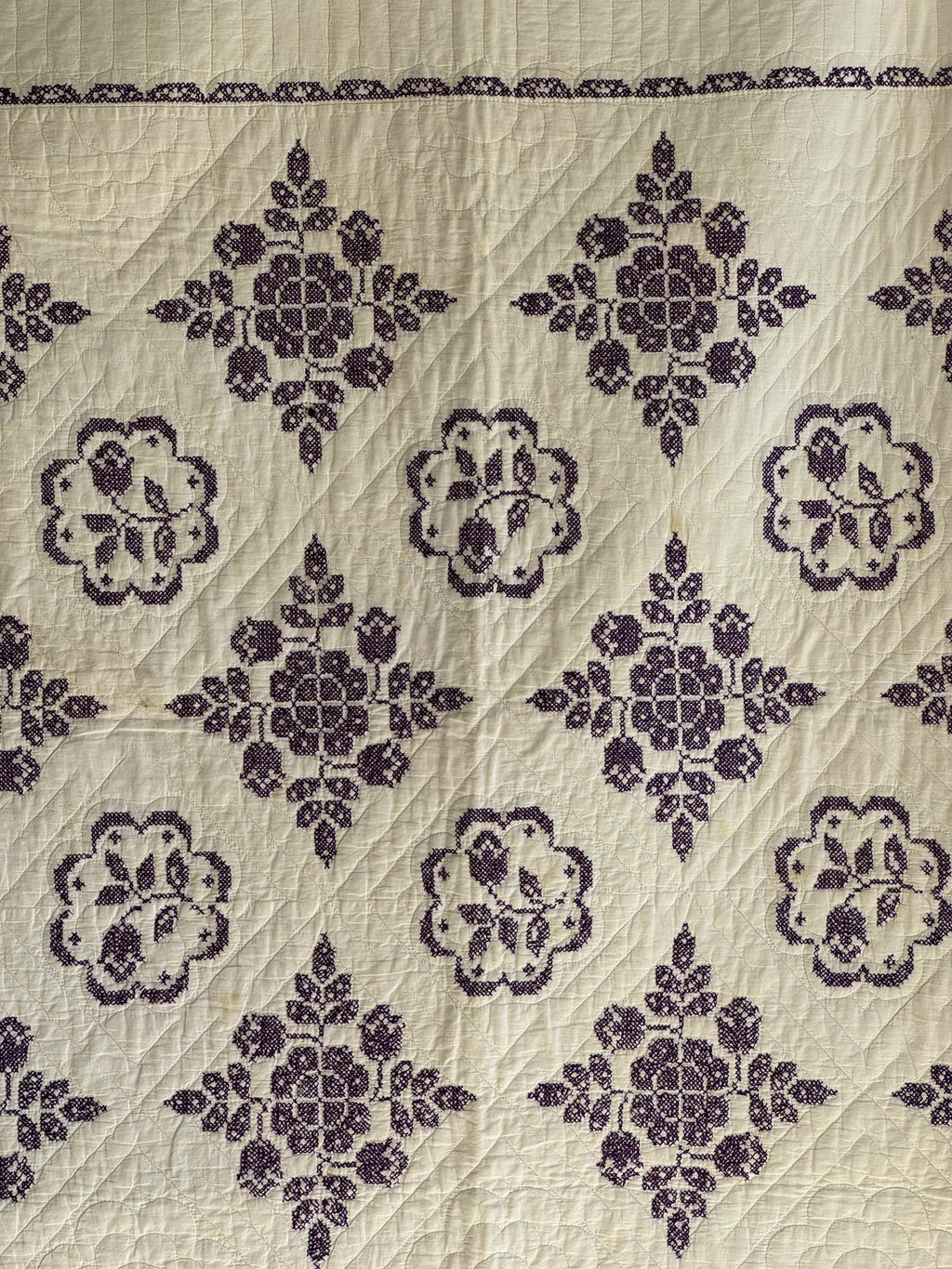 Vintage Quilt Spanish Rose Cross Stitch Kit