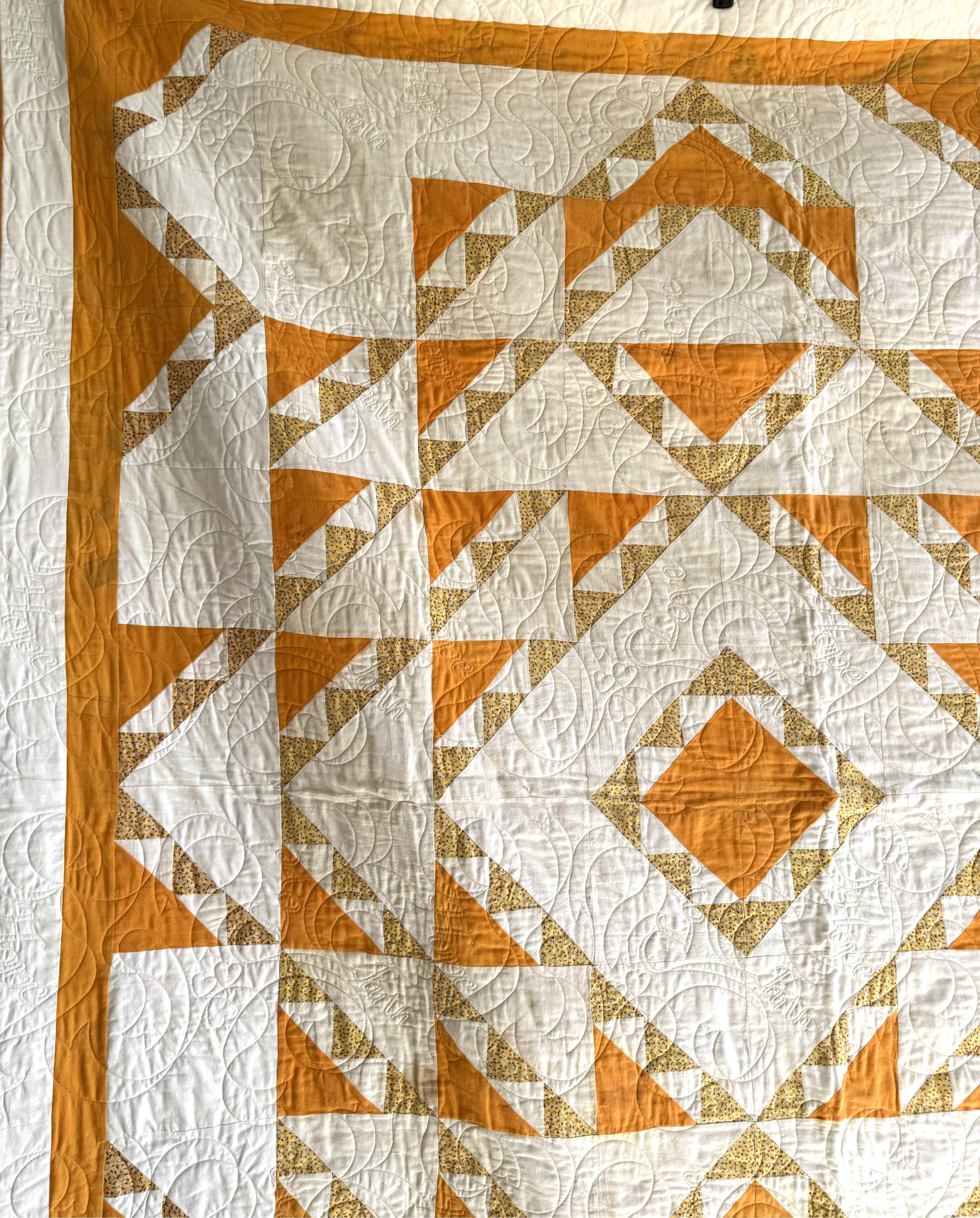 Vintage Quilt Geometric Medallion