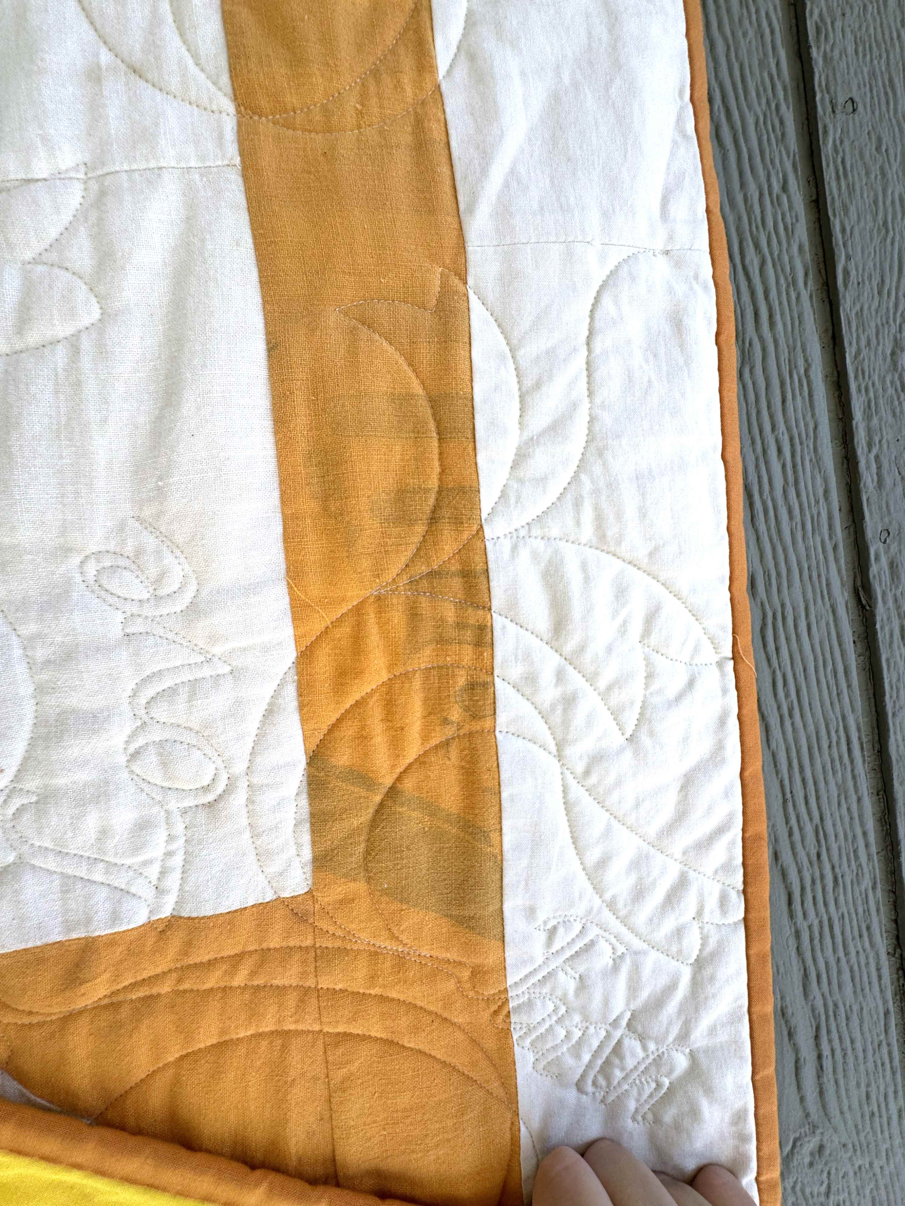 Vintage Quilt Geometric Medallion