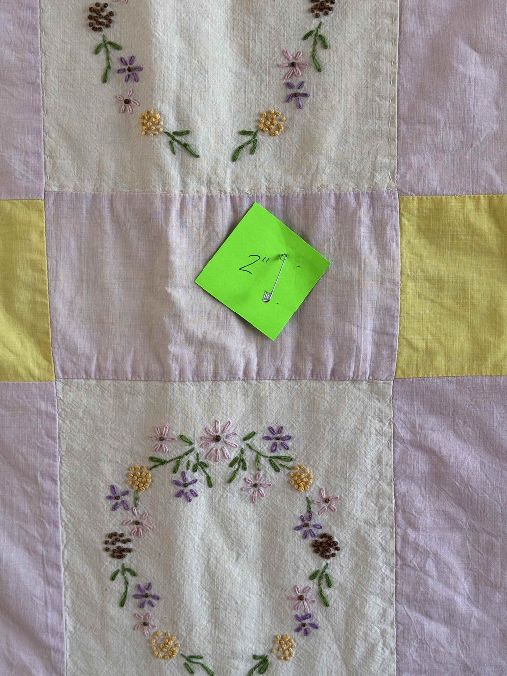 Vintage Quilt Floral Wreath Embroidered