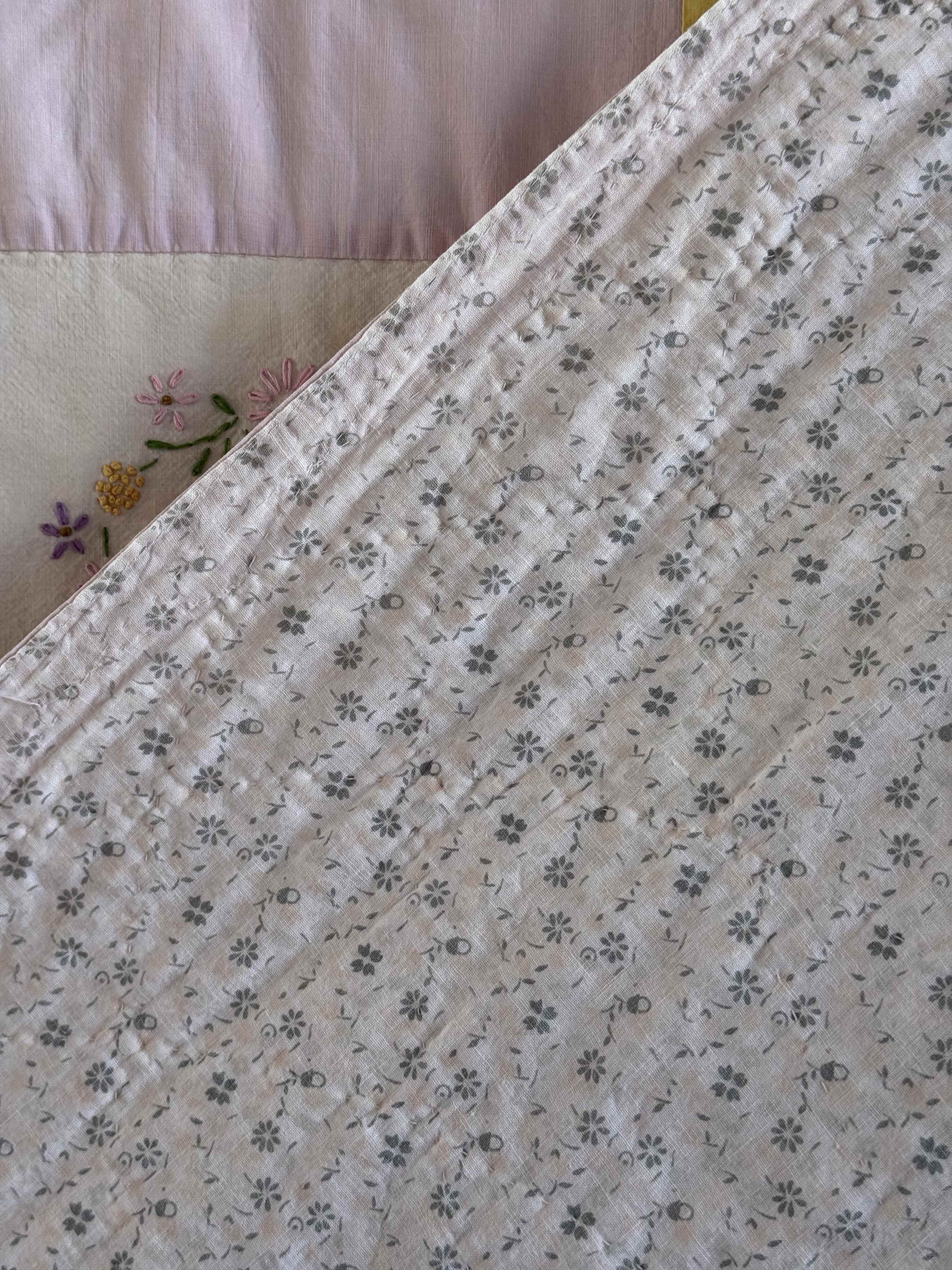 Vintage Quilt Floral Wreath Embroidered