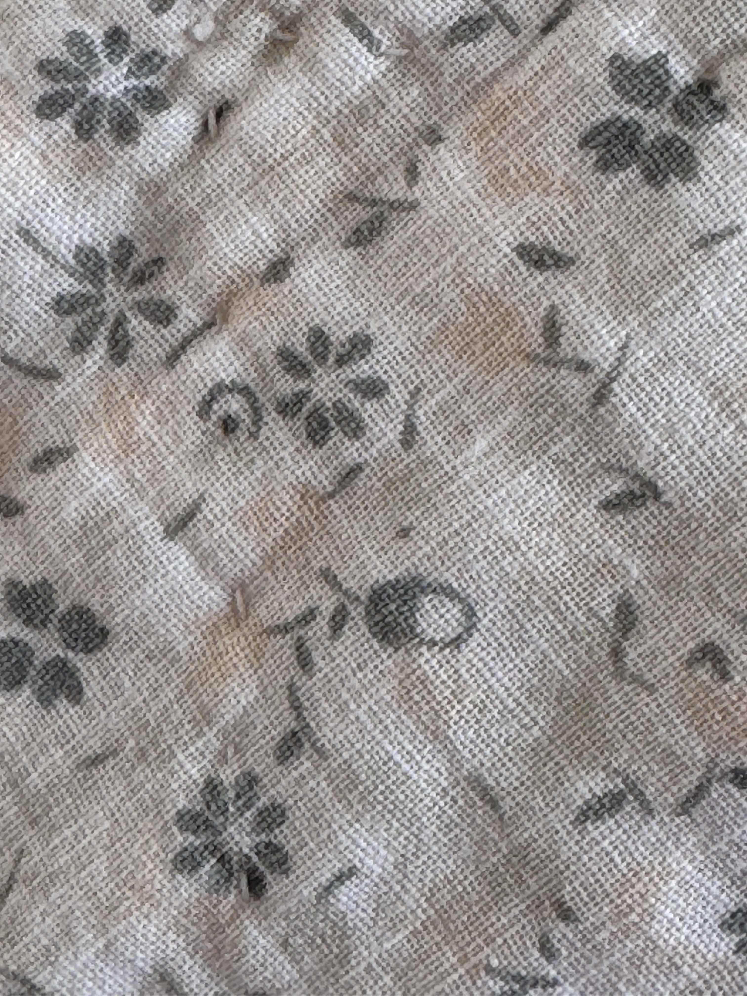 Vintage Quilt Floral Wreath Embroidered