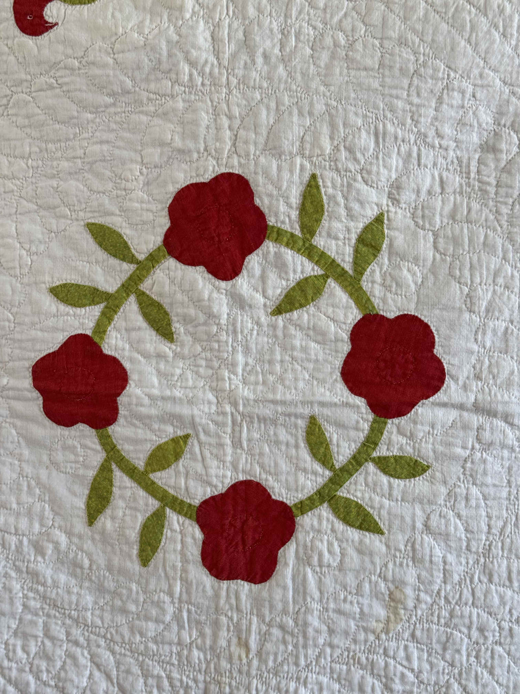 Vintage Quilt Rose of Sharon Wreath with Folk Art Birds
