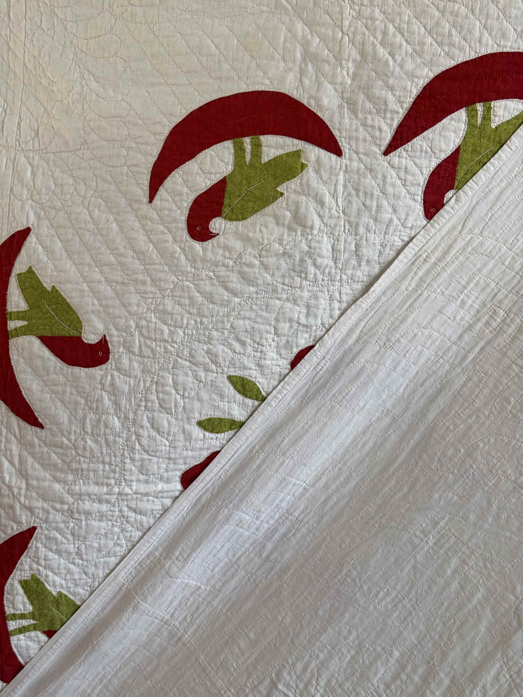 Vintage Quilt Rose of Sharon Wreath with Folk Art Birds