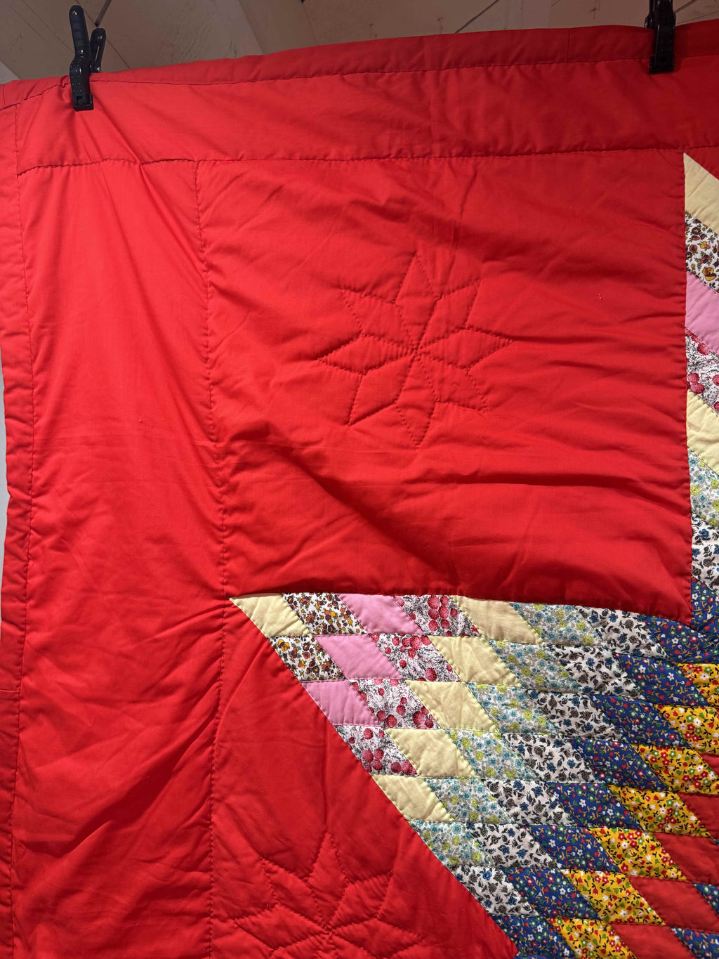Vintage Quilt Red Lonestar