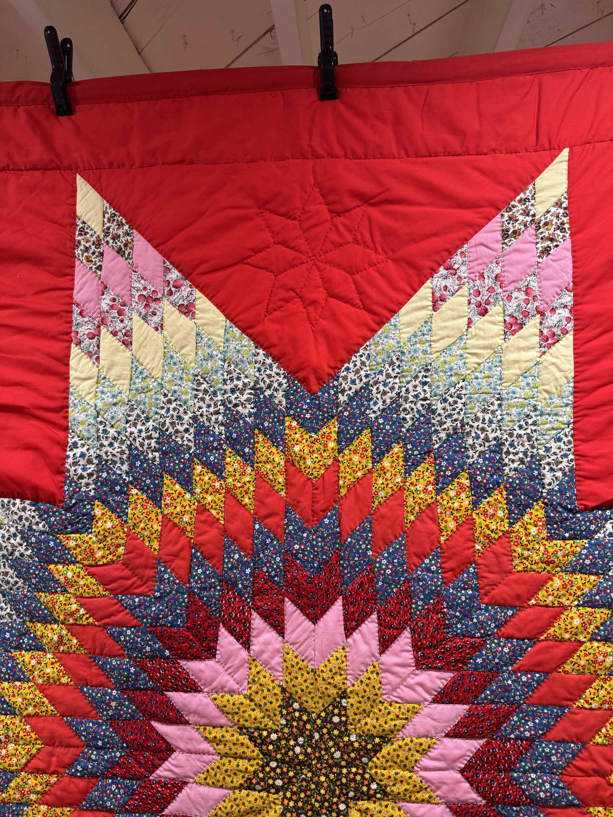 Vintage Quilt Red Lonestar