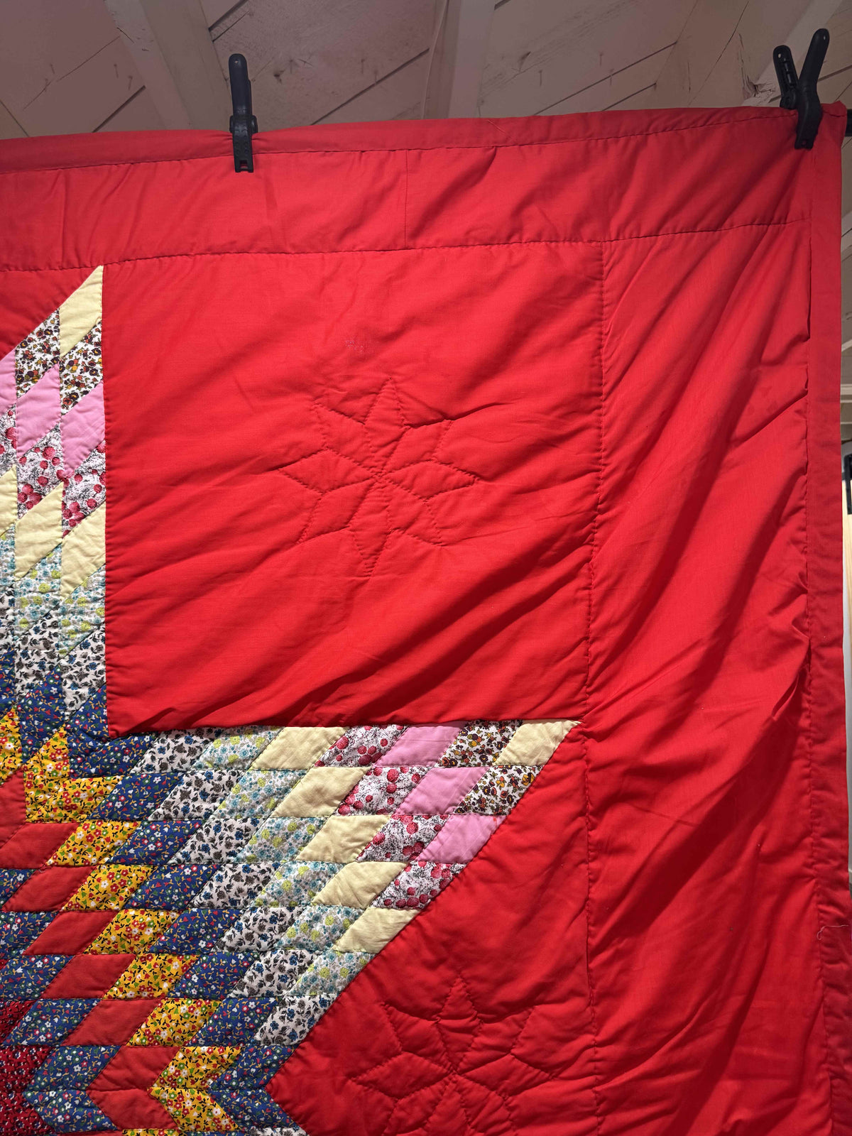 Vintage Quilt Red Lonestar