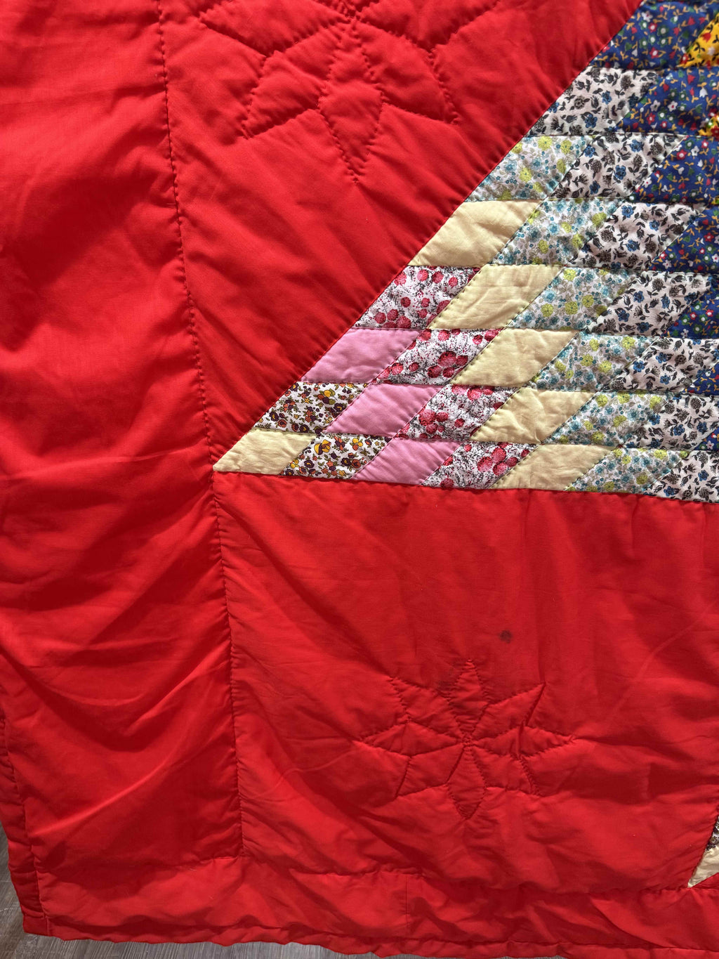 Vintage Quilt Red Lonestar