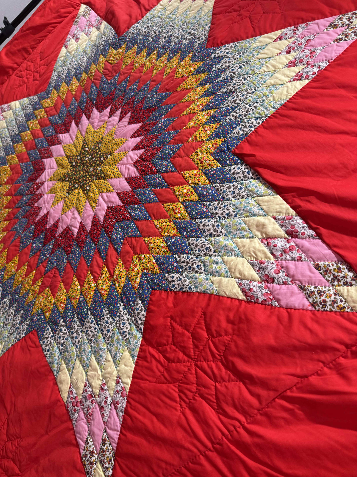 Vintage Quilt Red Lonestar
