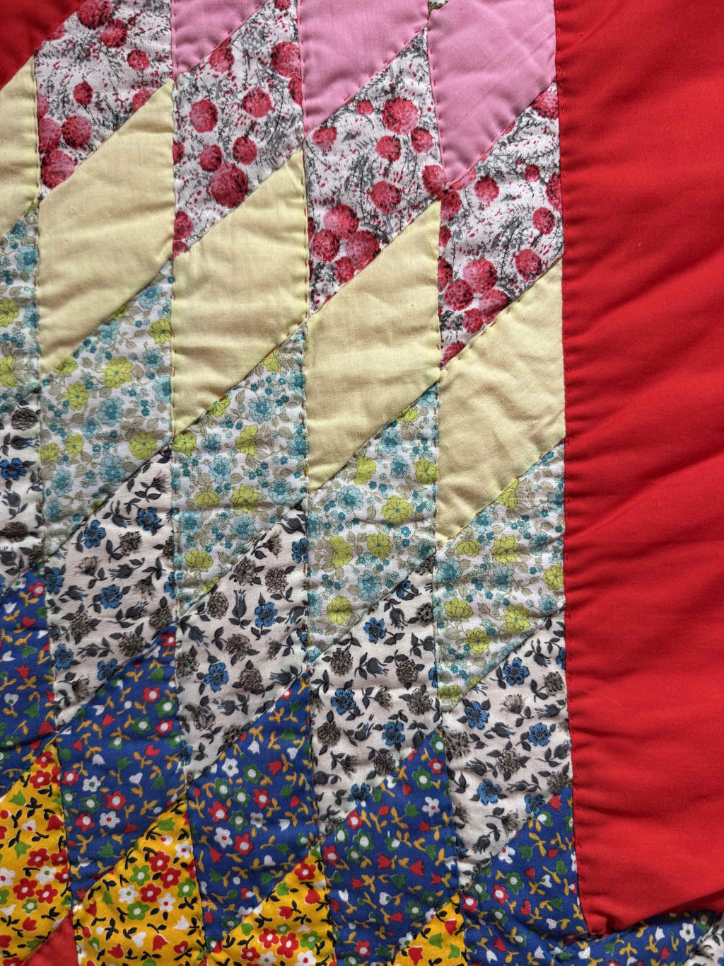 Vintage Quilt Red Lonestar